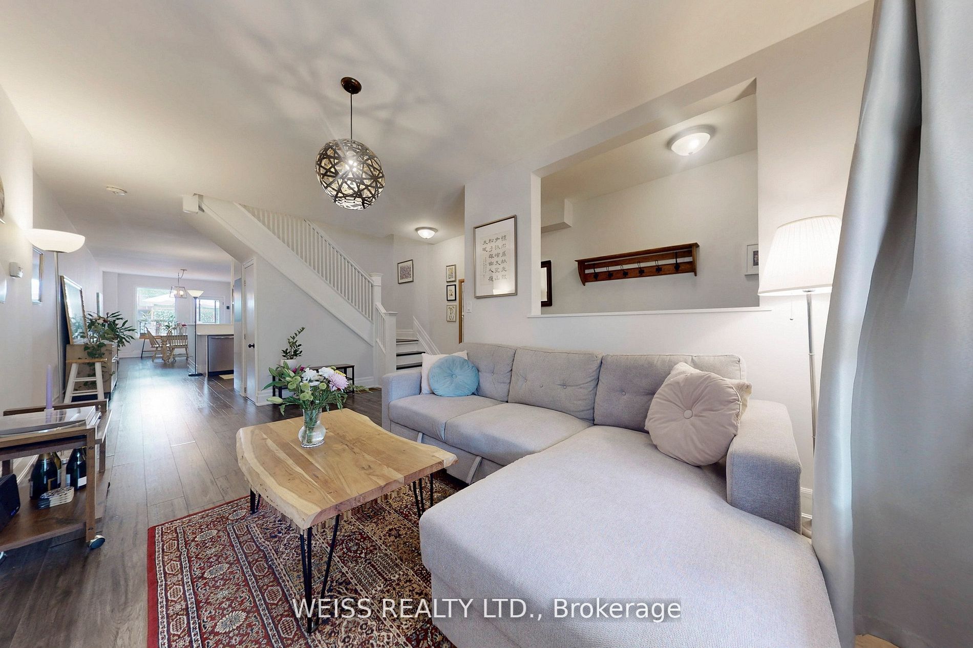 758 Richmond Street W Property Photo 5