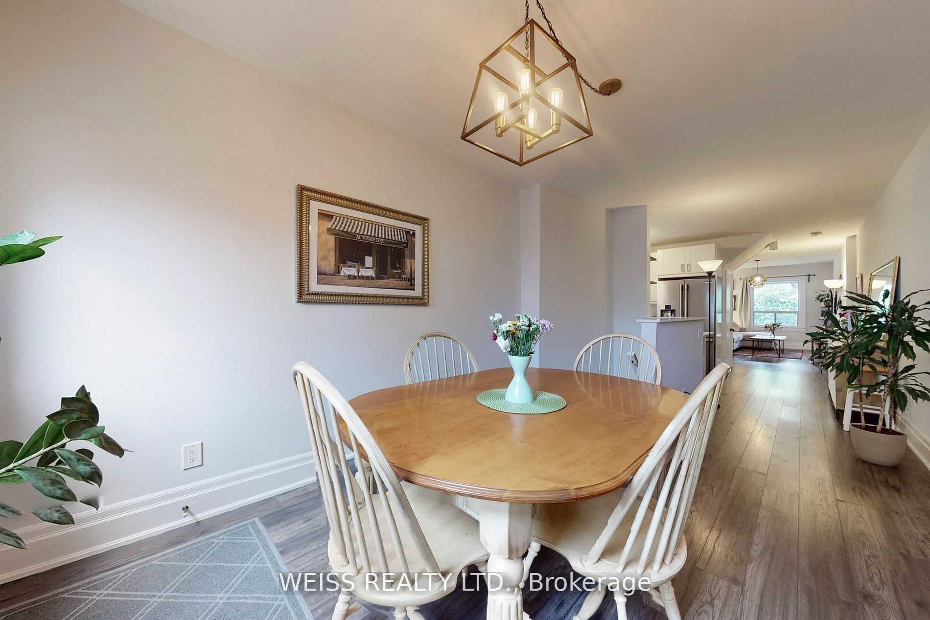 758 Richmond Street W Property Photo 13