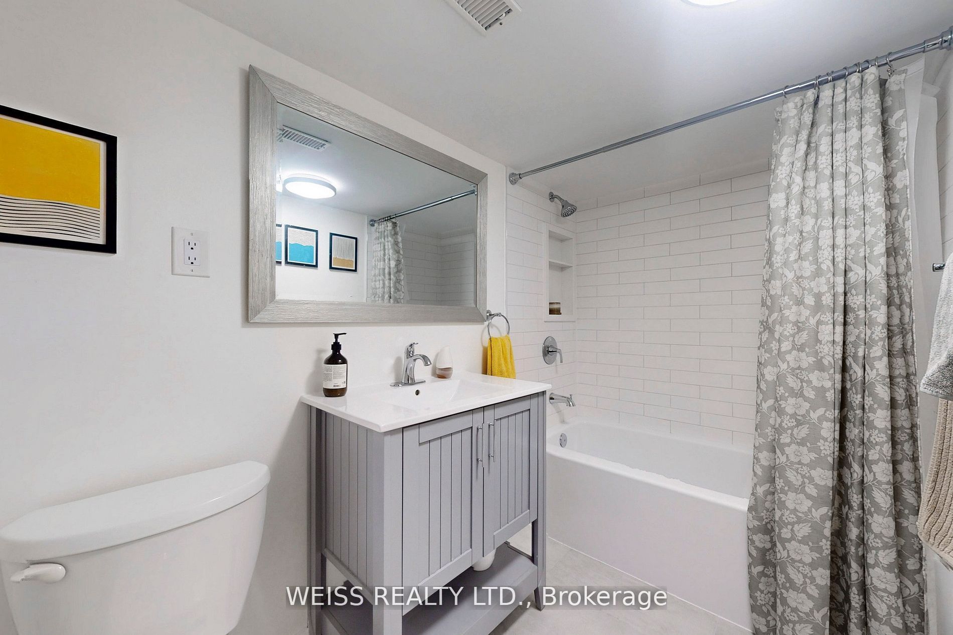 758 Richmond Street W Property Photo 34