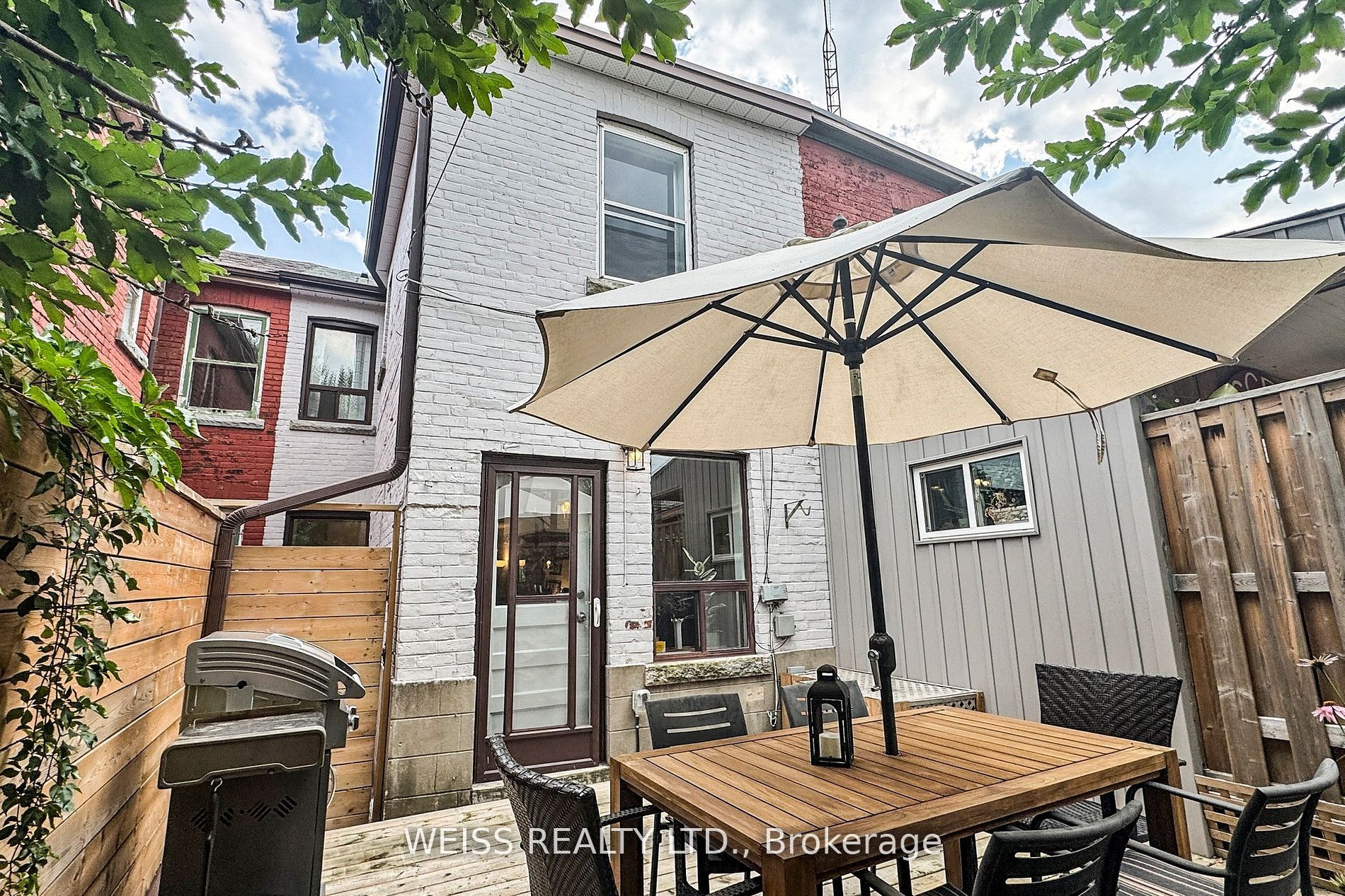 758 Richmond Street W Property Photo 37