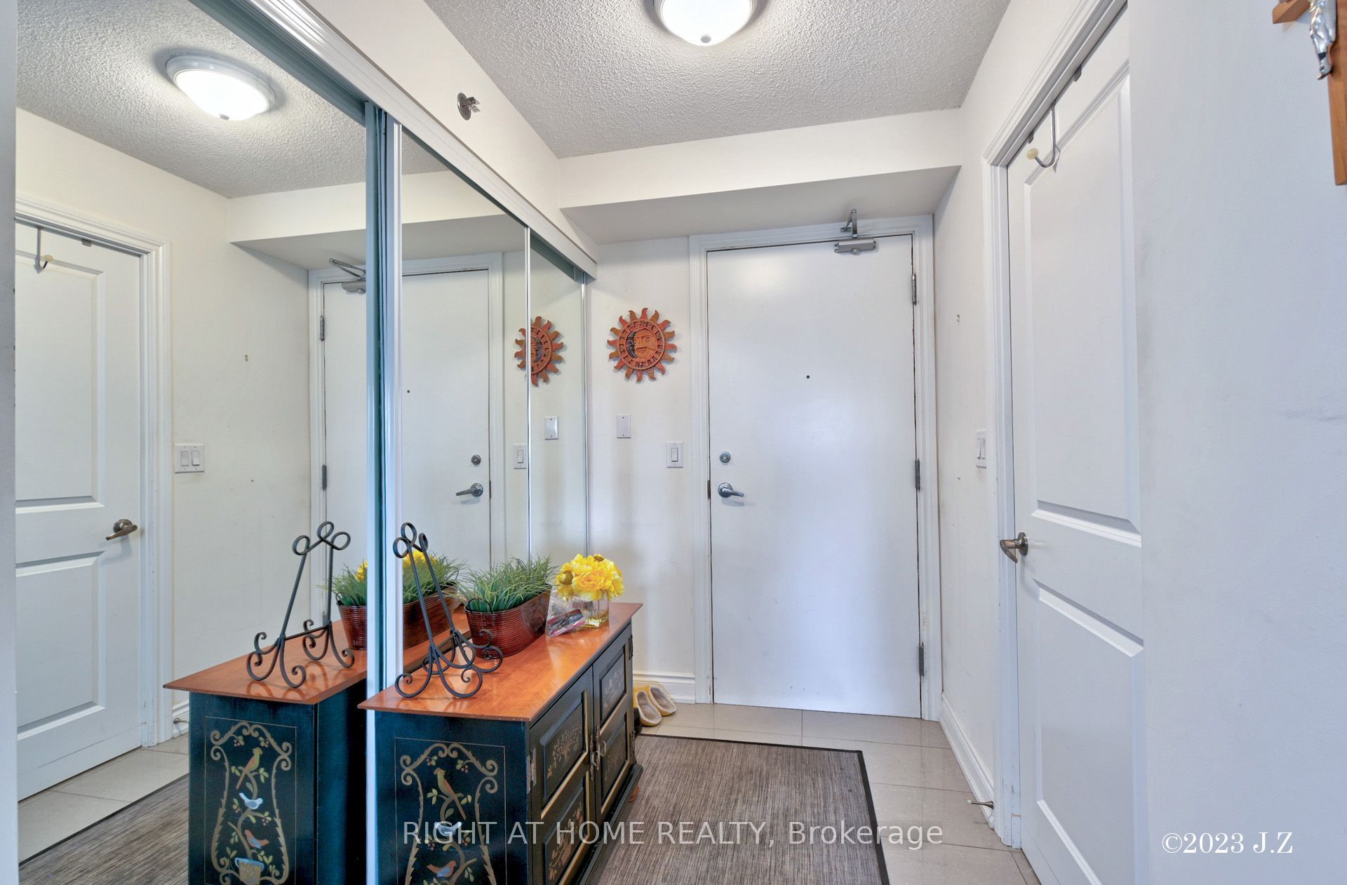 760 Sheppard Avenue W 312 Property Photo 4