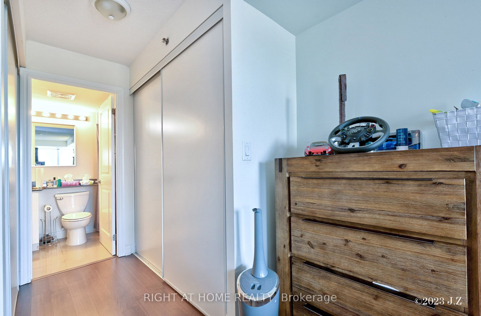760 Sheppard Avenue W 312 Property Photo 15