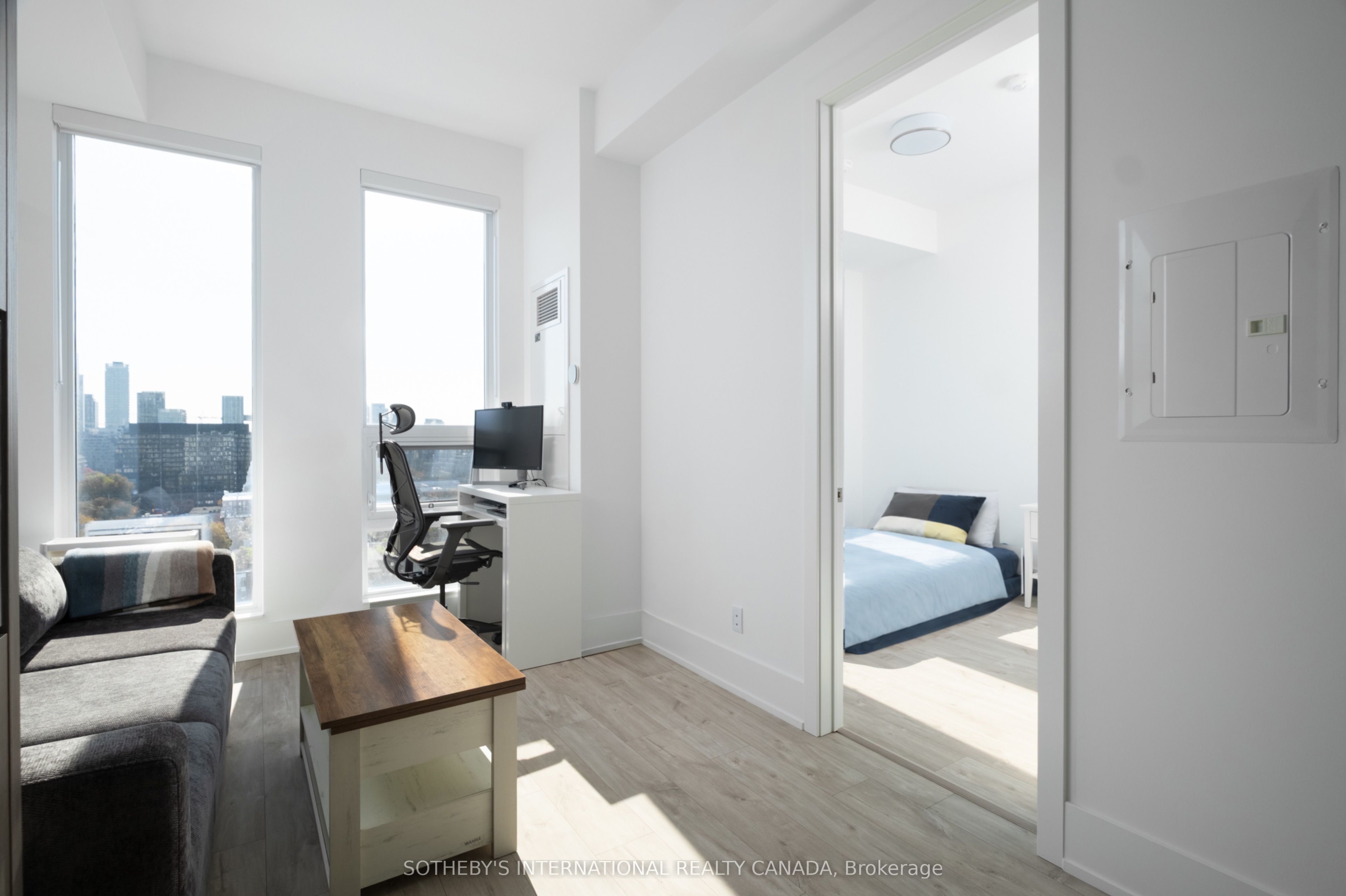 115 Denison Avenue Ph04 Property Photo 6
