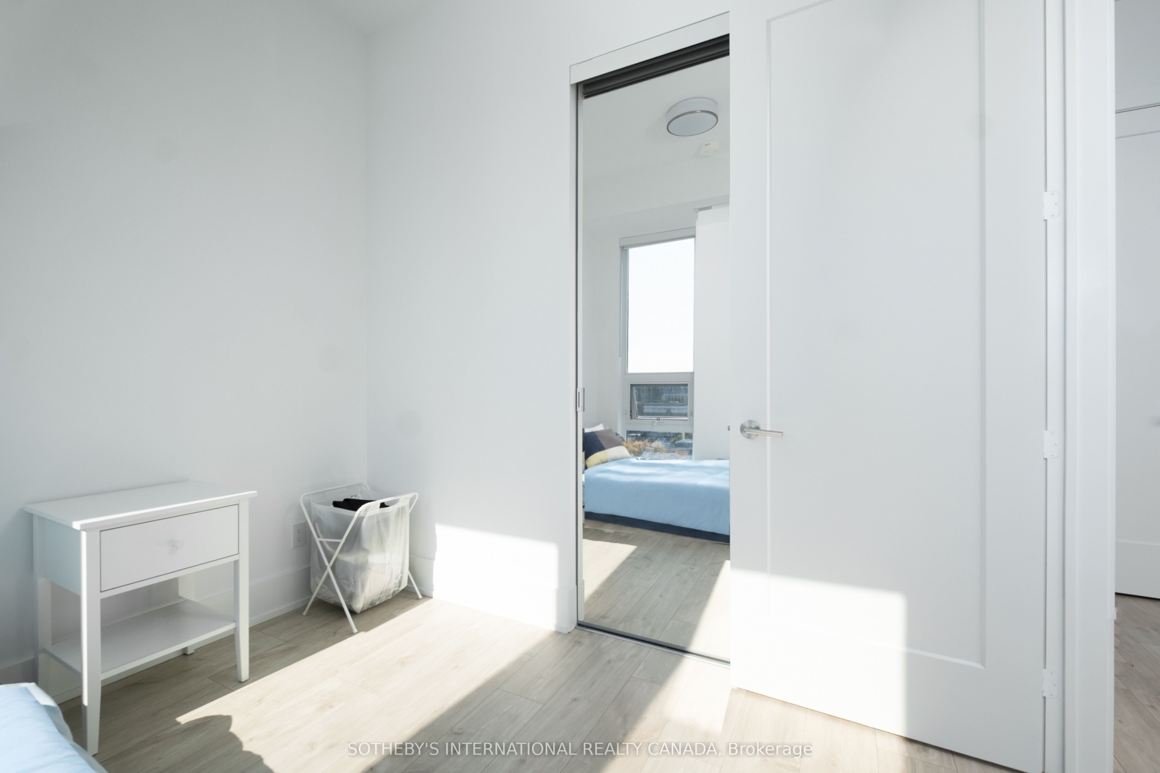 115 Denison Avenue Ph04 Property Photo 10