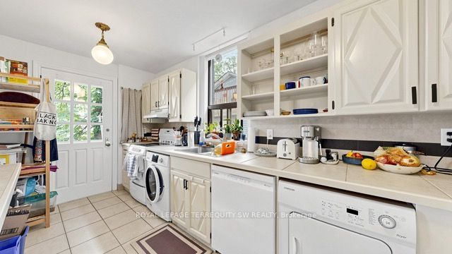 29 Winchester Street Property Photo 7