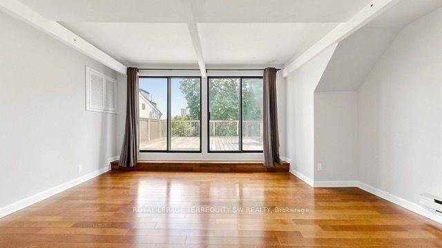 29 Winchester Street Property Photo 24
