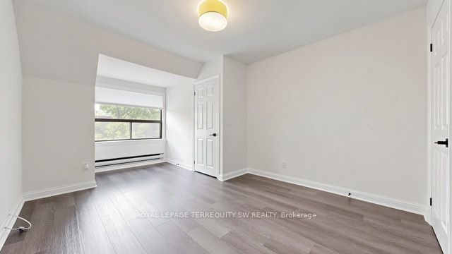 29 Winchester Street Property Photo 30