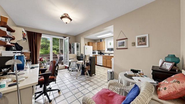 29 Winchester Street Property Photo 36