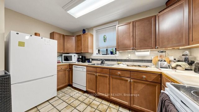 29 Winchester Street Property Photo 37