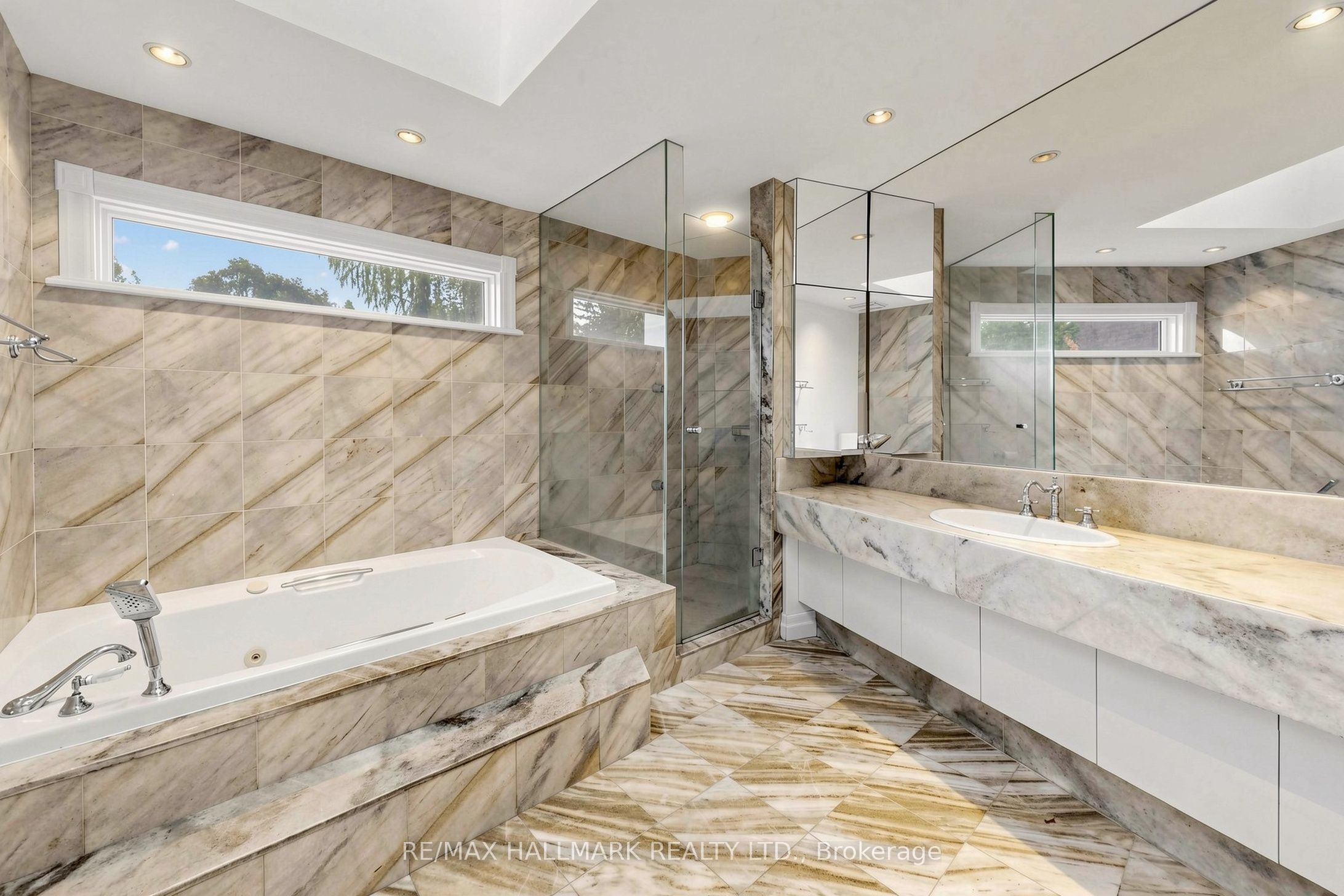 40 Donino Avenue Property Photo 29