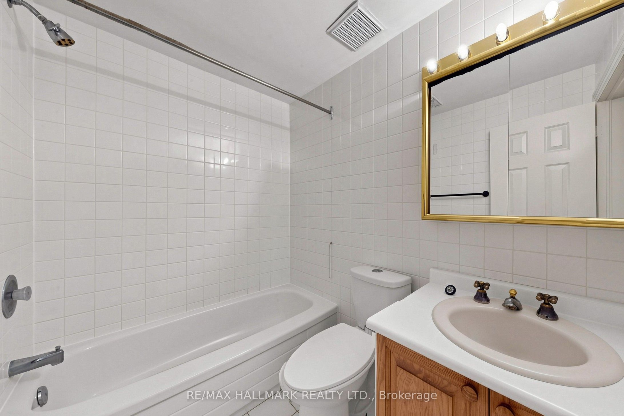 40 Donino Avenue Property Photo 38