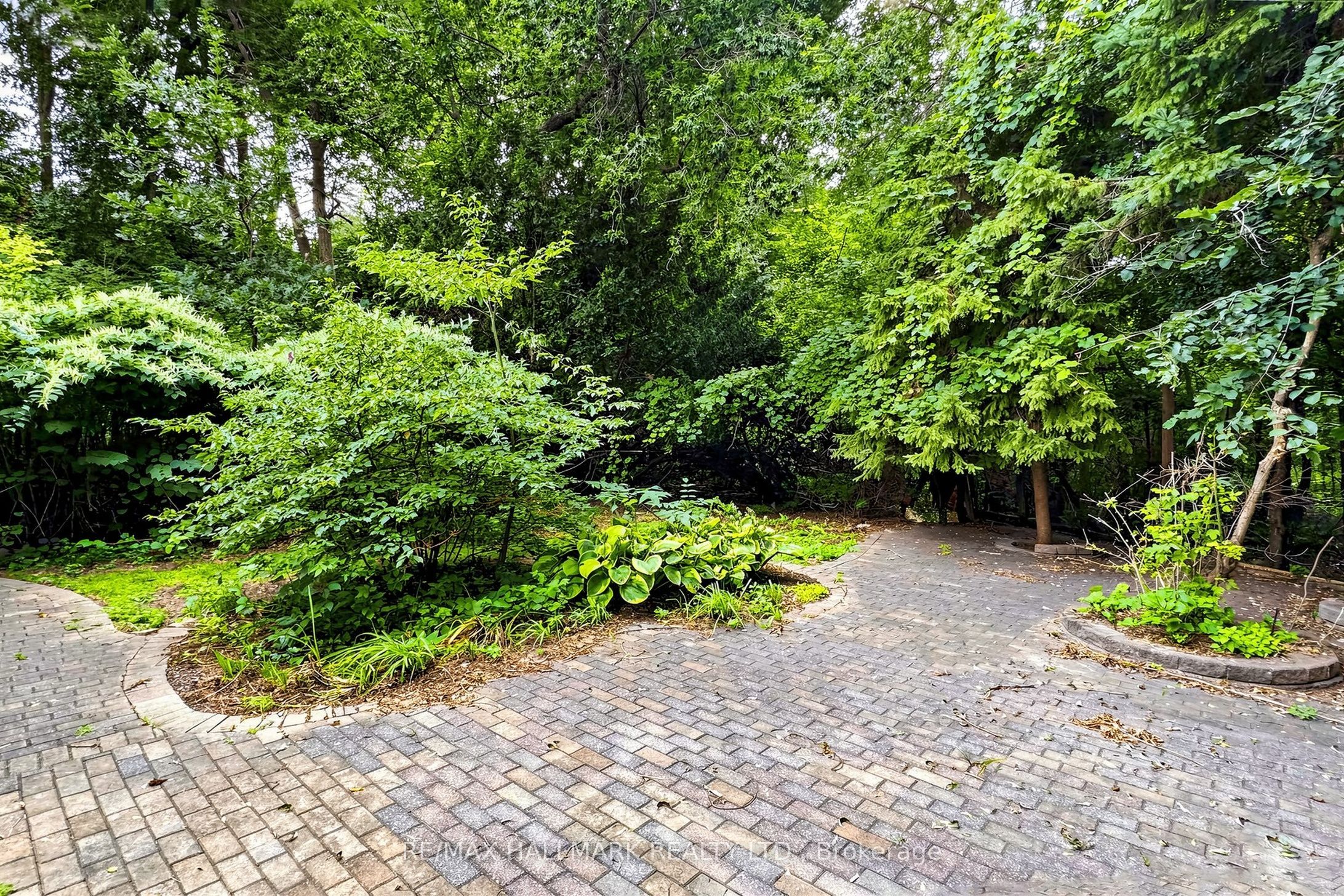 40 Donino Avenue Property Photo 43