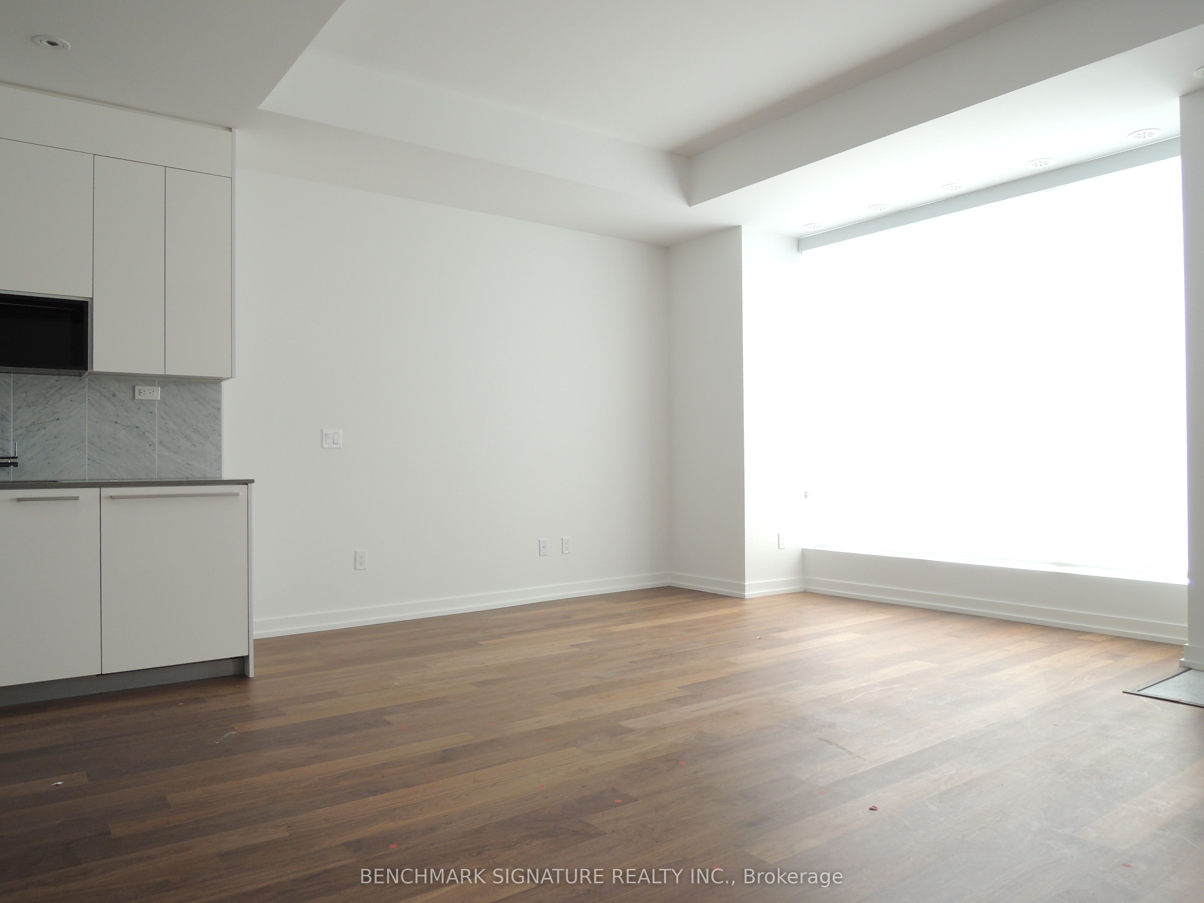 113 Mcmahon Drive Th16 Property Photo 6