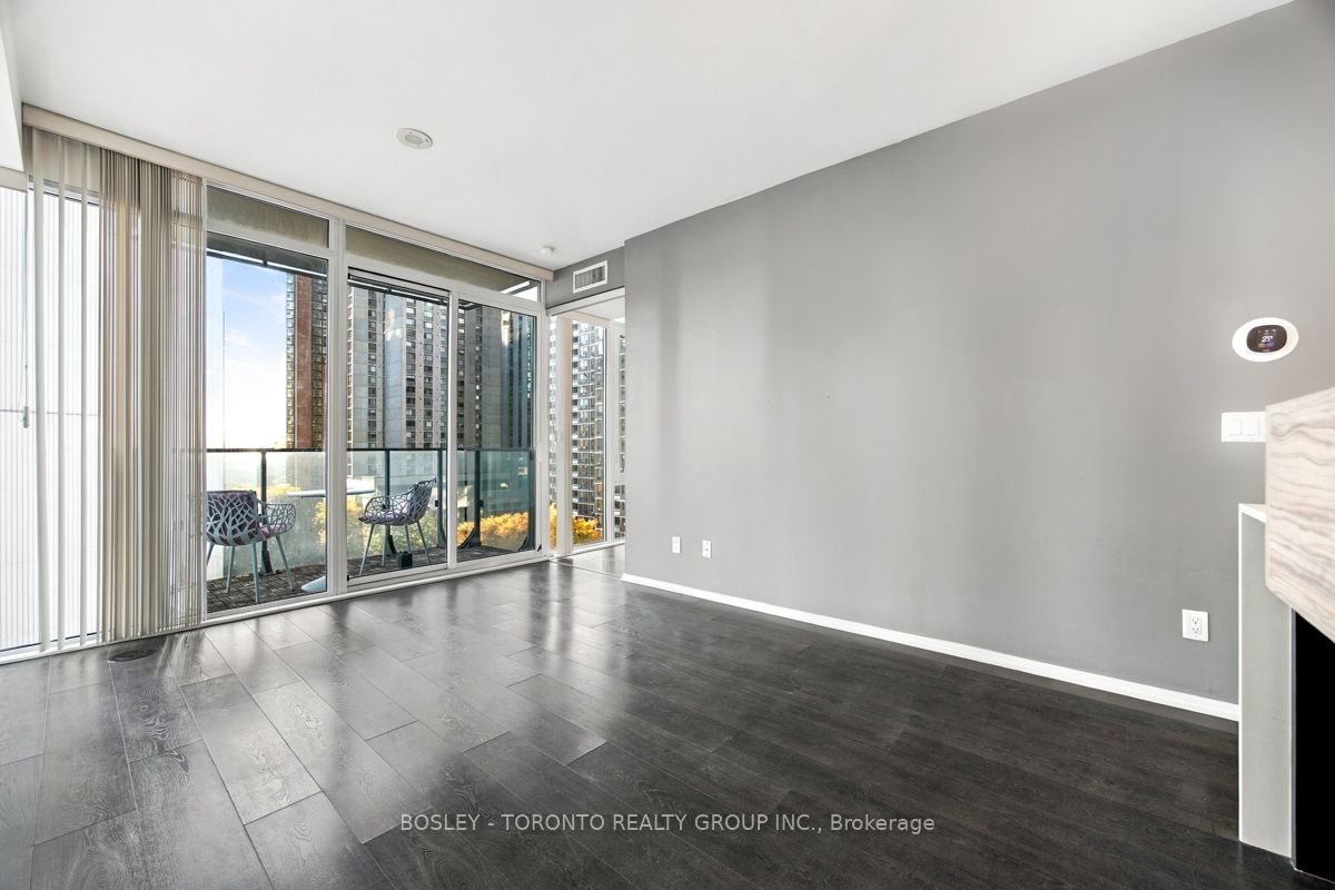75 St. Nicholas Street 805 Property Photo 8