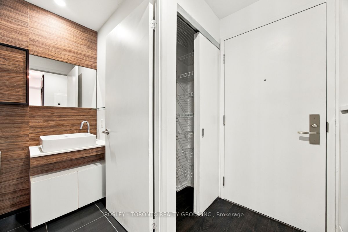 75 St. Nicholas Street 805 Property Photo 26
