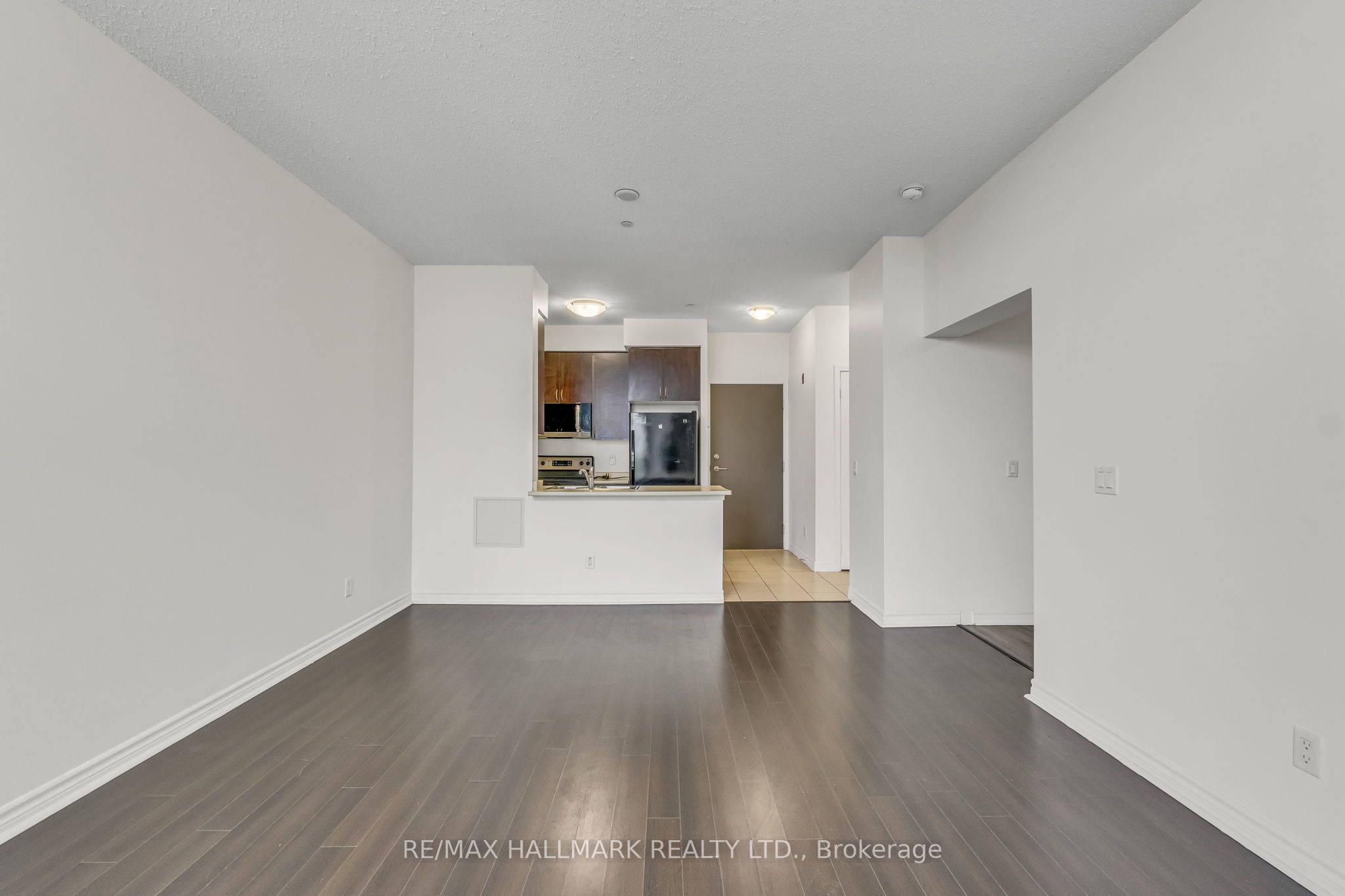 35 Saranac Boulevard 907 Property Photo 12