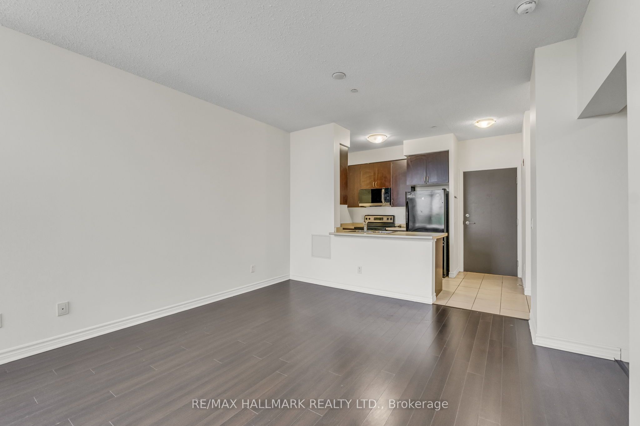 35 Saranac Boulevard 907 Property Photo 13