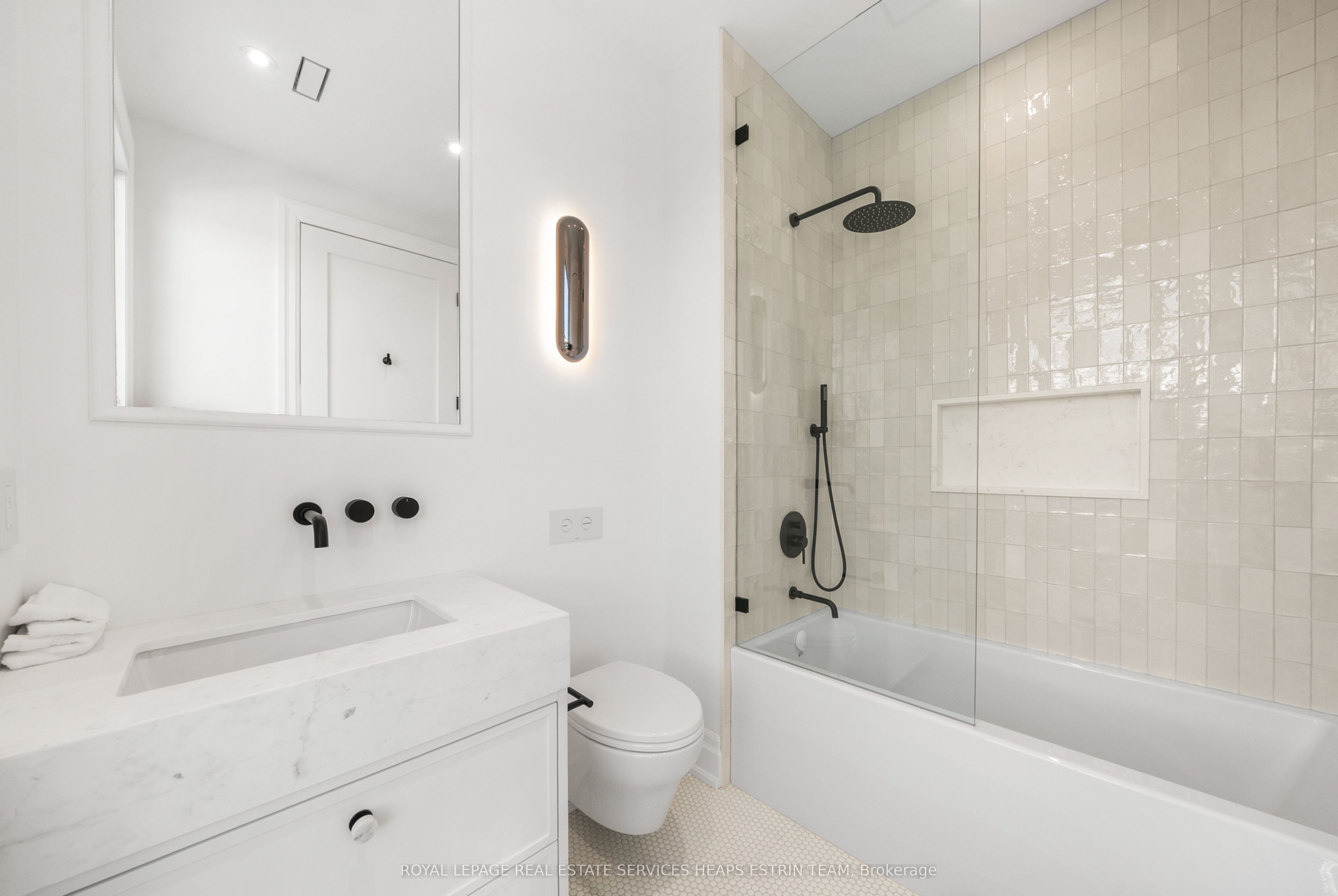 23 Lippincott Street Property Photo 21