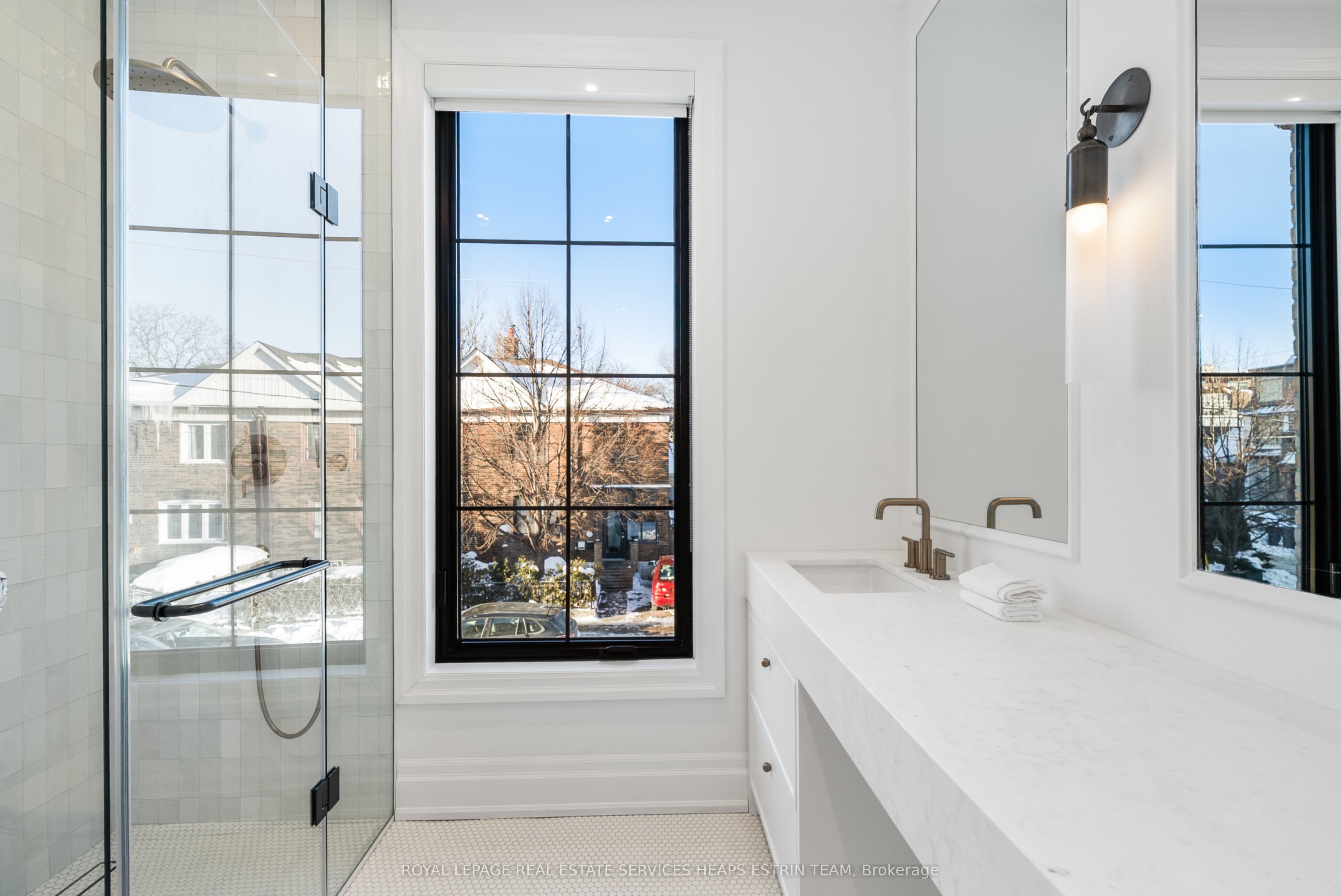 23 Lippincott Street Property Photo 26