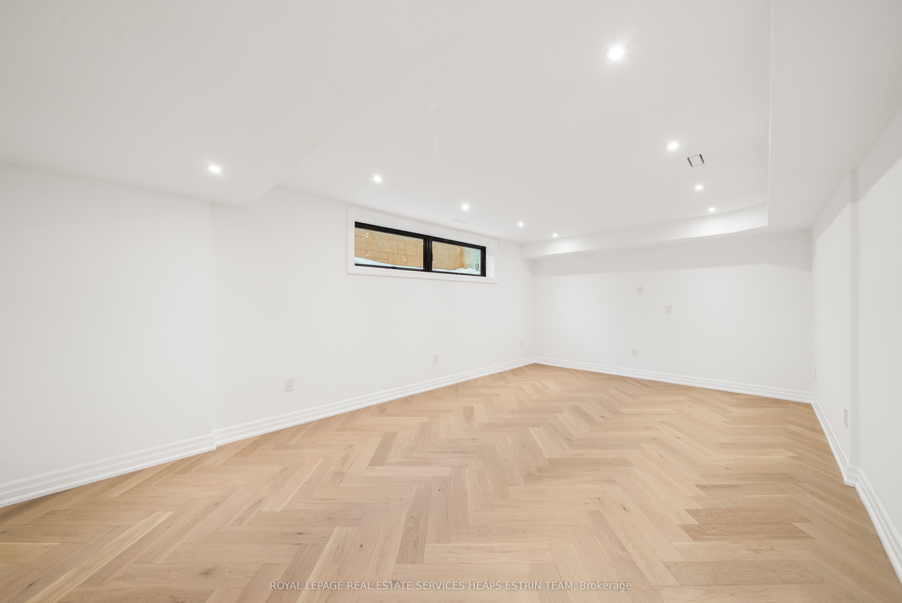 23 Lippincott Street Property Photo 39