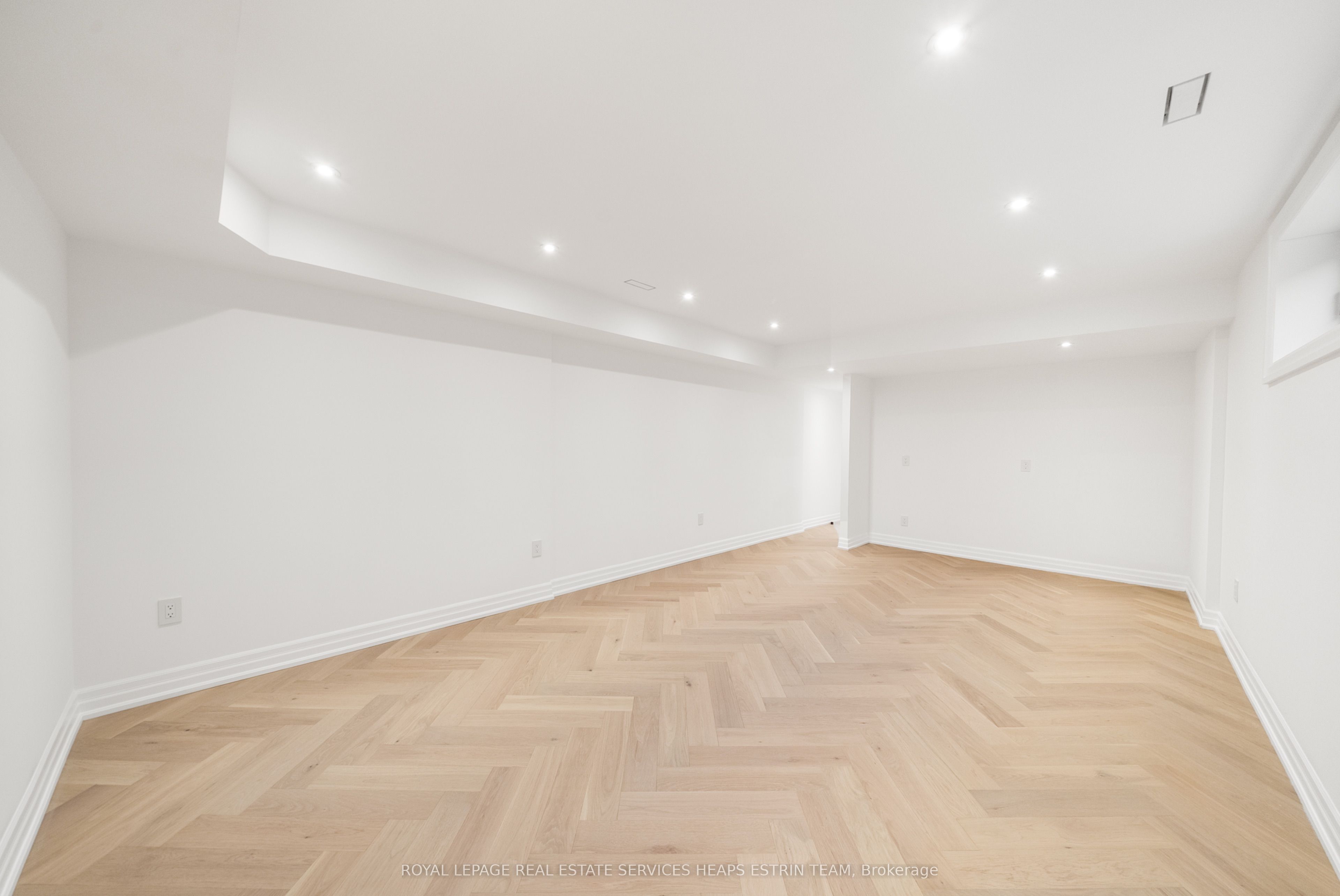 23 Lippincott Street Property Photo 40