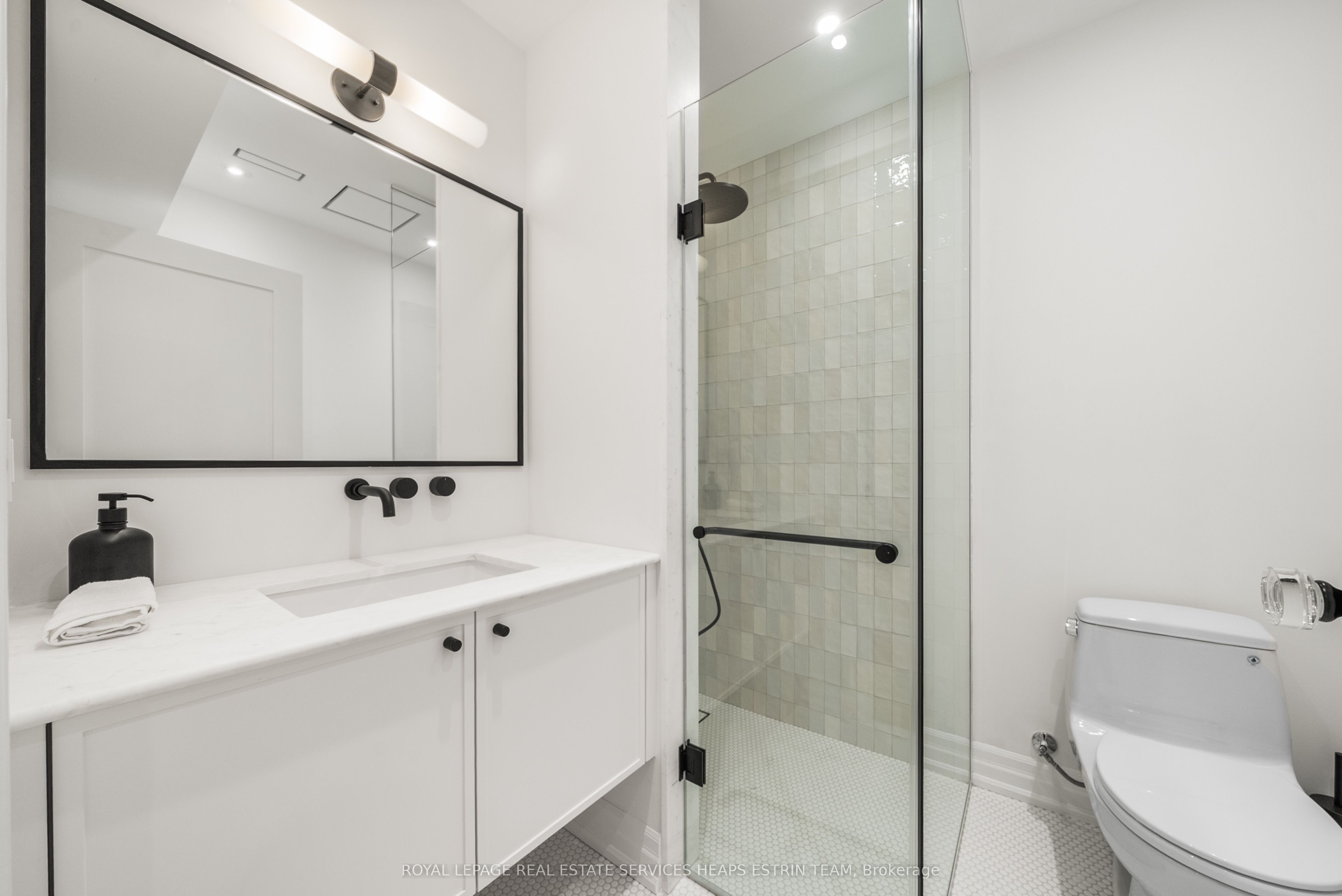 23 Lippincott Street Property Photo 42