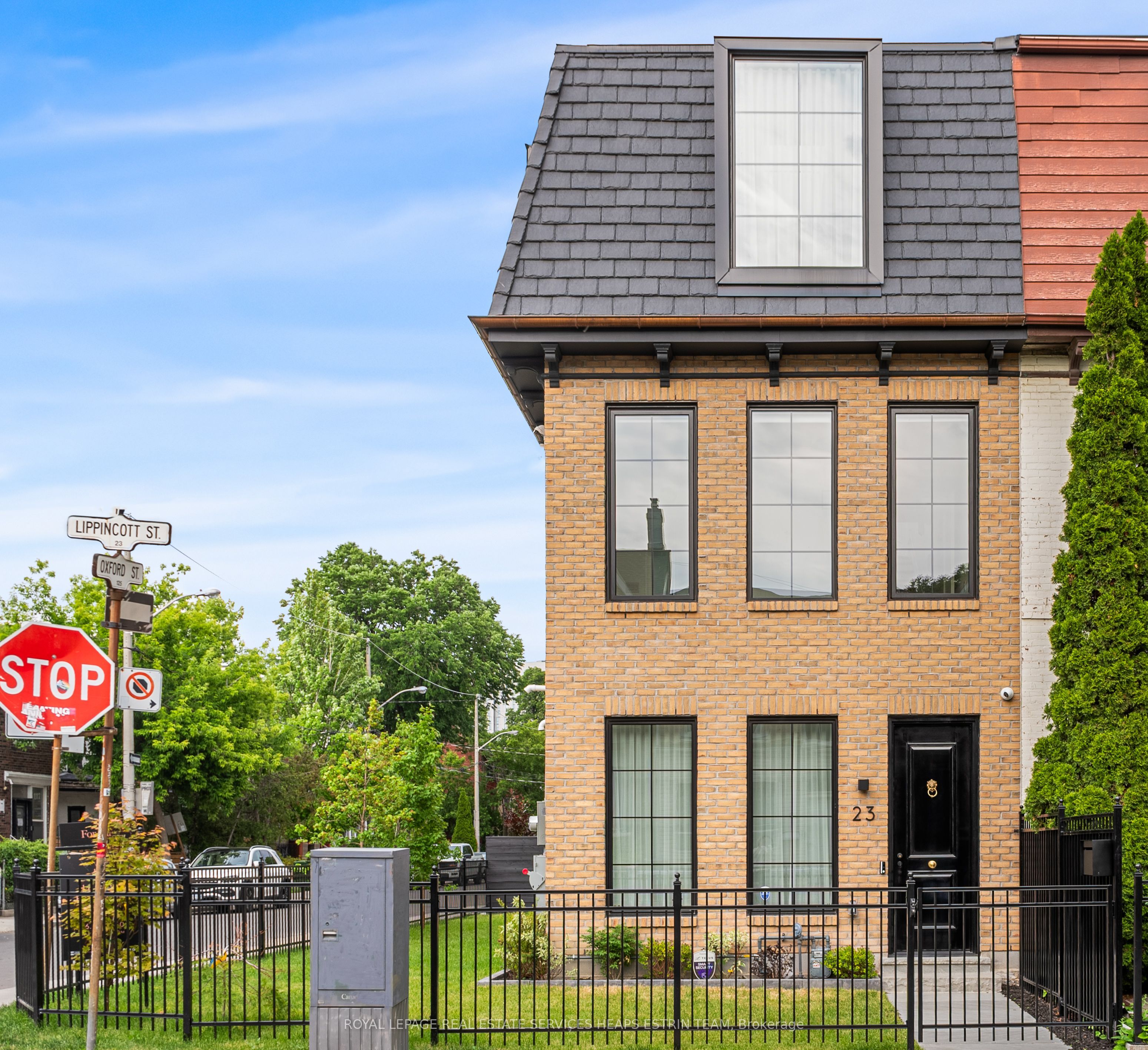 23 Lippincott Street Property Photo 44