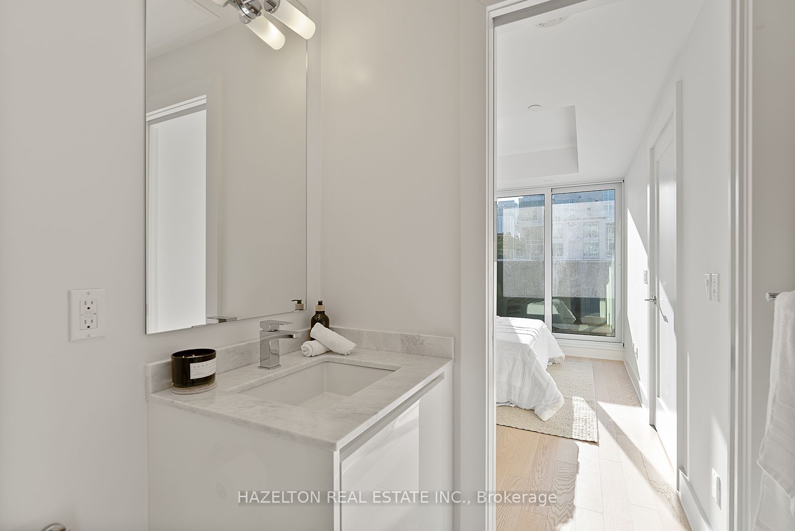 128 Pears Avenue 302 Property Photo 23