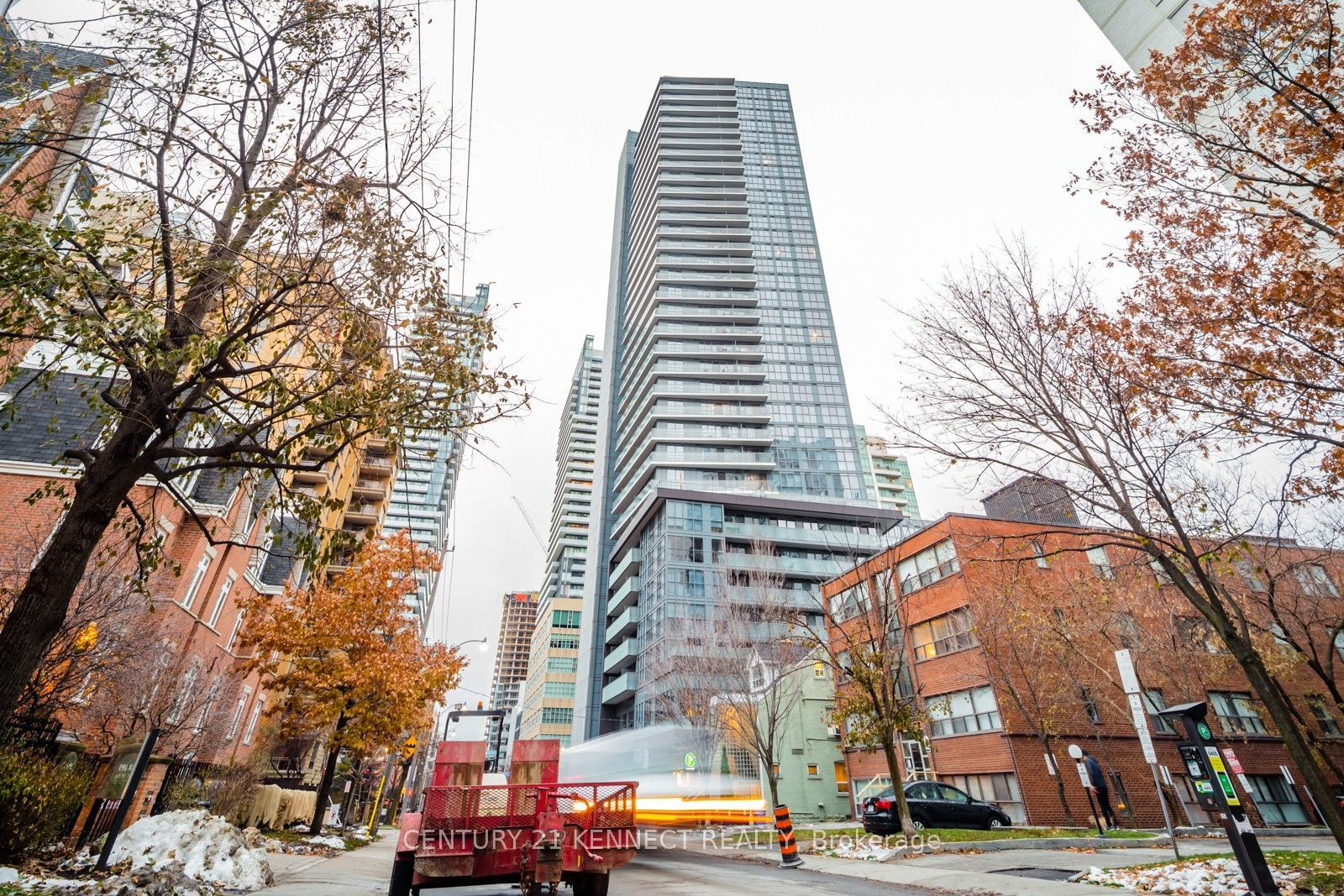 125 Redpath Avenue 2513 Property Photo 1
