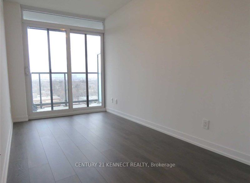 125 Redpath Avenue 2513 Property Photo 3