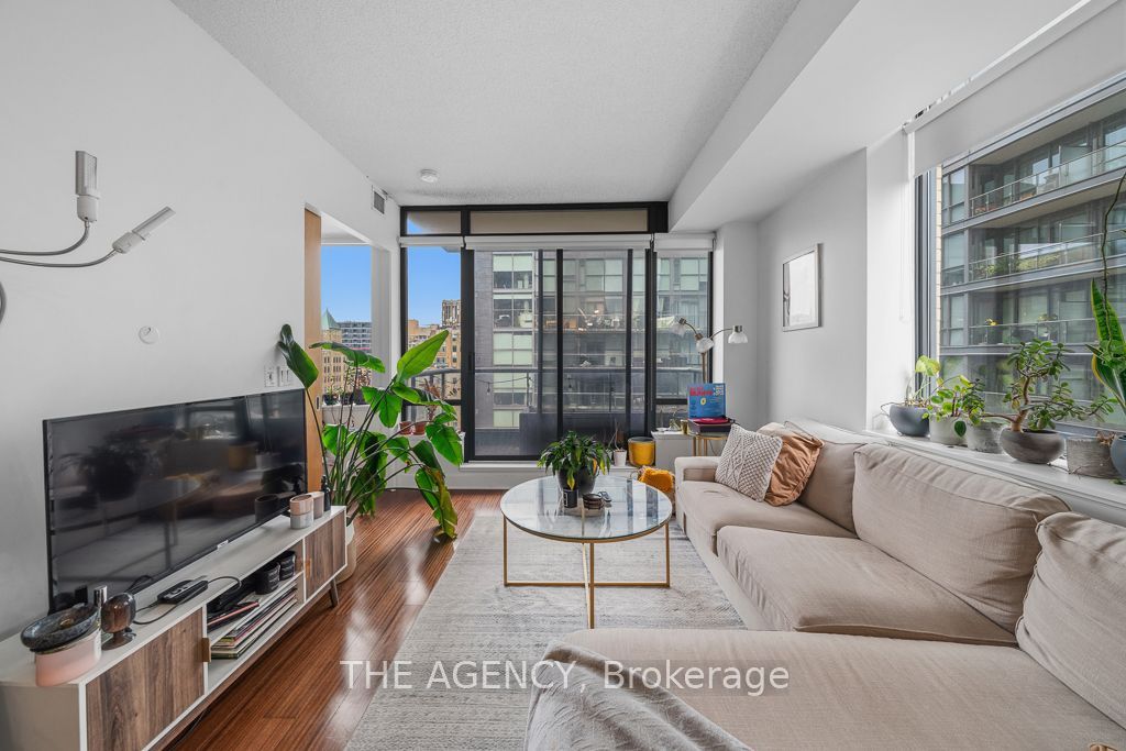 438 King Street W 1314 Property Photo 15