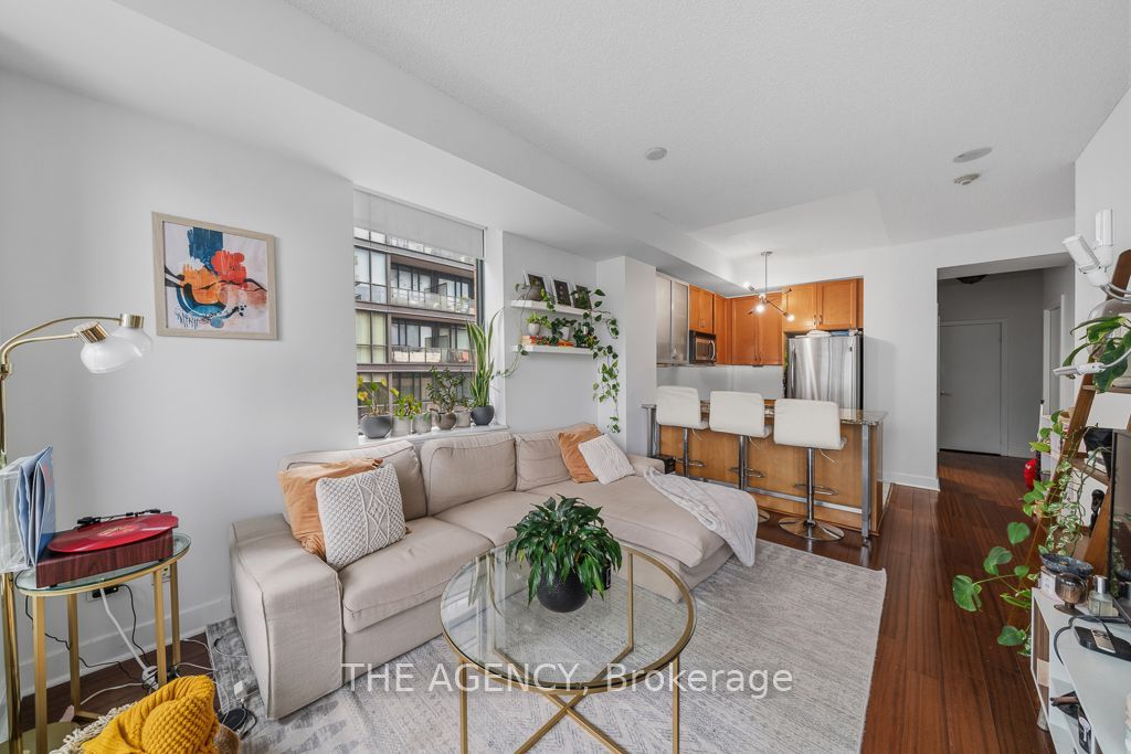 438 King Street W 1314 Property Photo 17