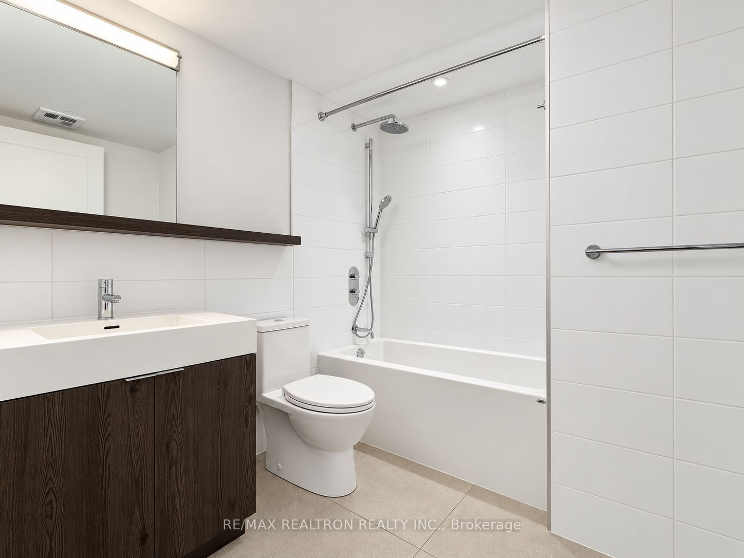 2525 Bathurst Street 103 Property Photo 8