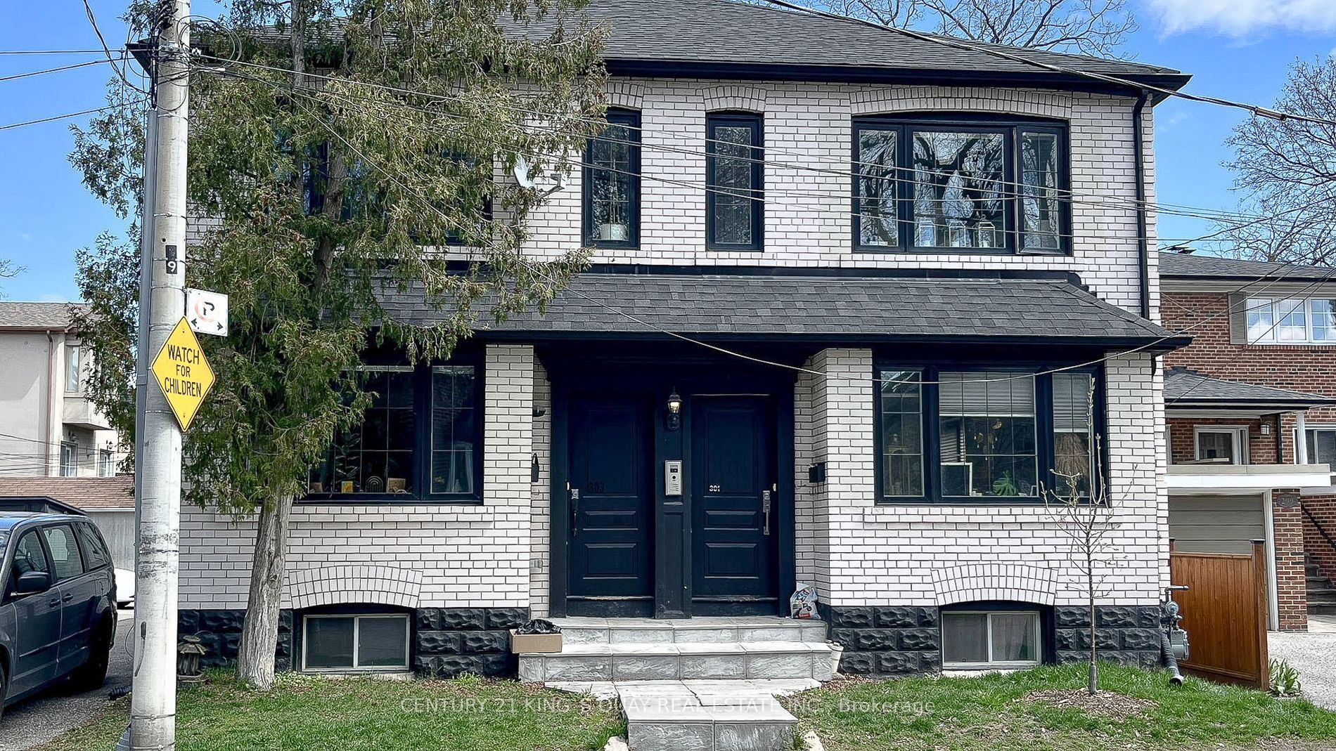 301 Cleveland Street Upper Property Photo 1