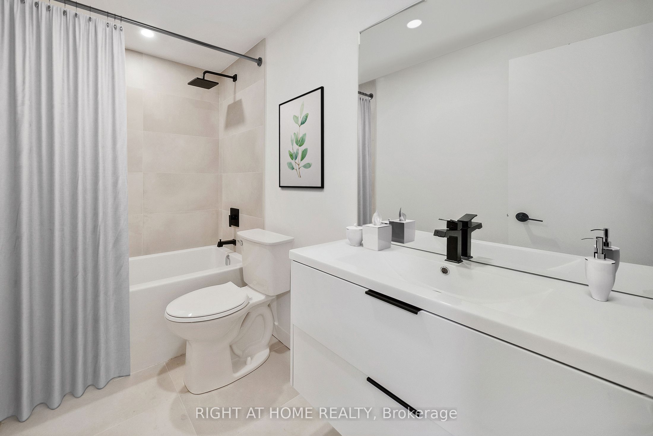 367 Howland Avenue 5 Property Photo 11