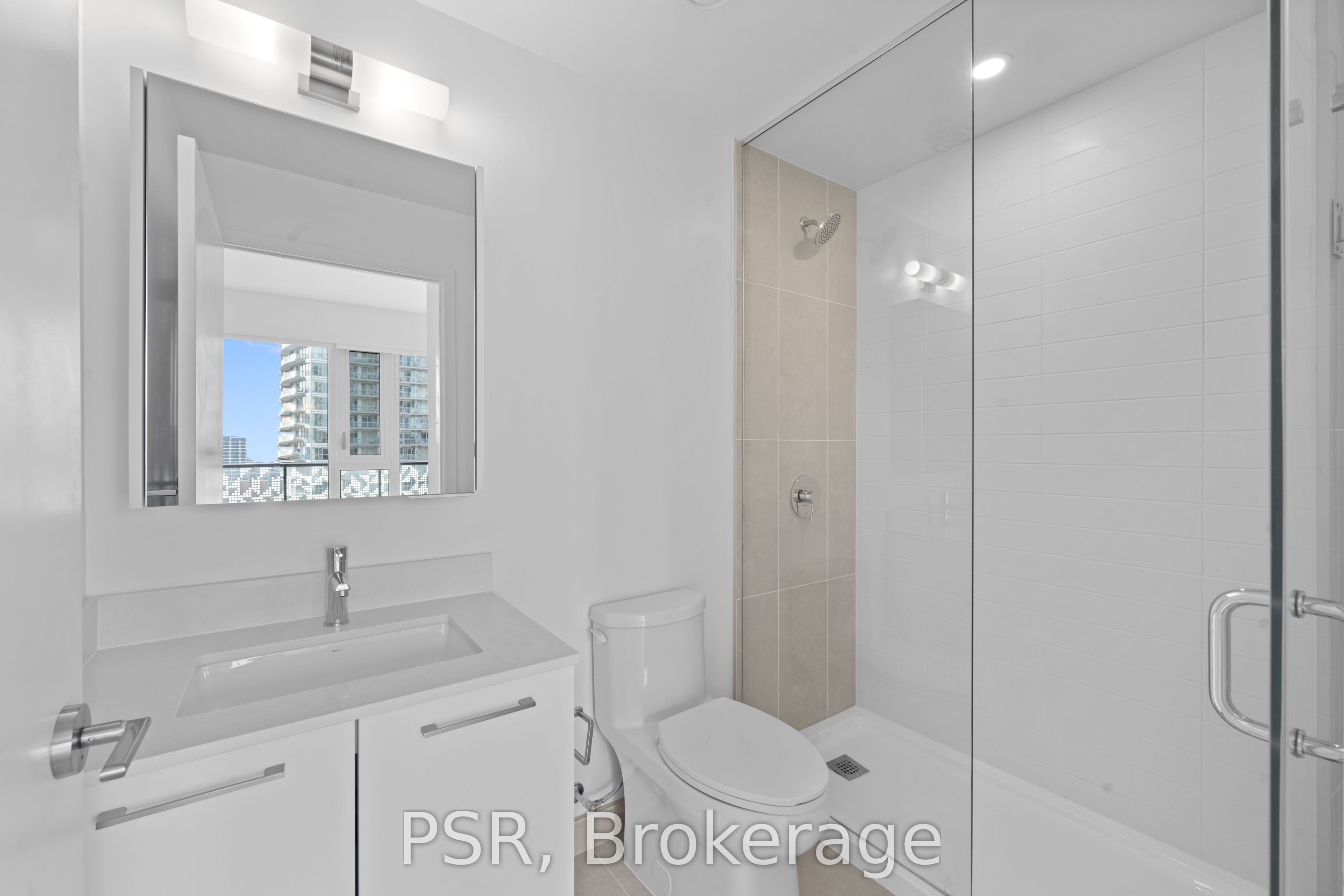 101 Roehampton Avenue 2510 Property Photo 7