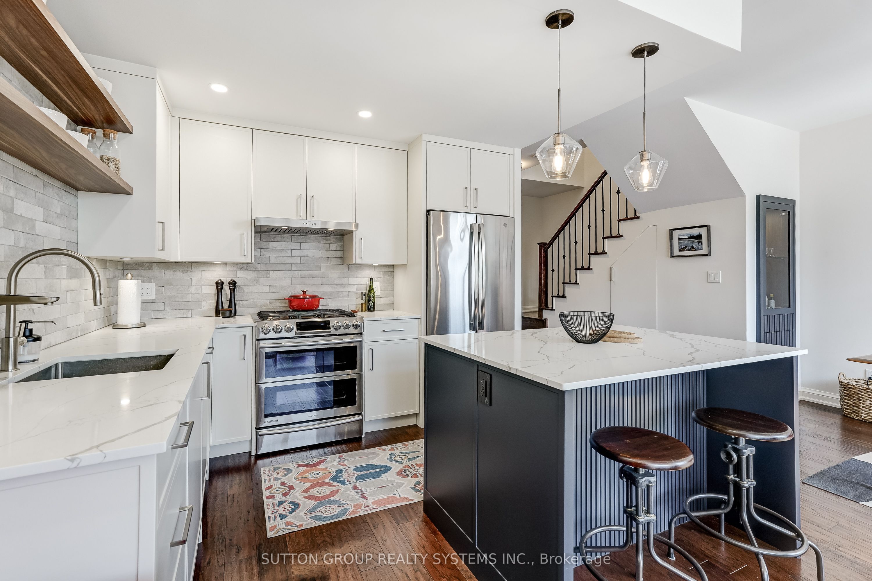 39 Jarvis Street Ph807 Property Photo 10