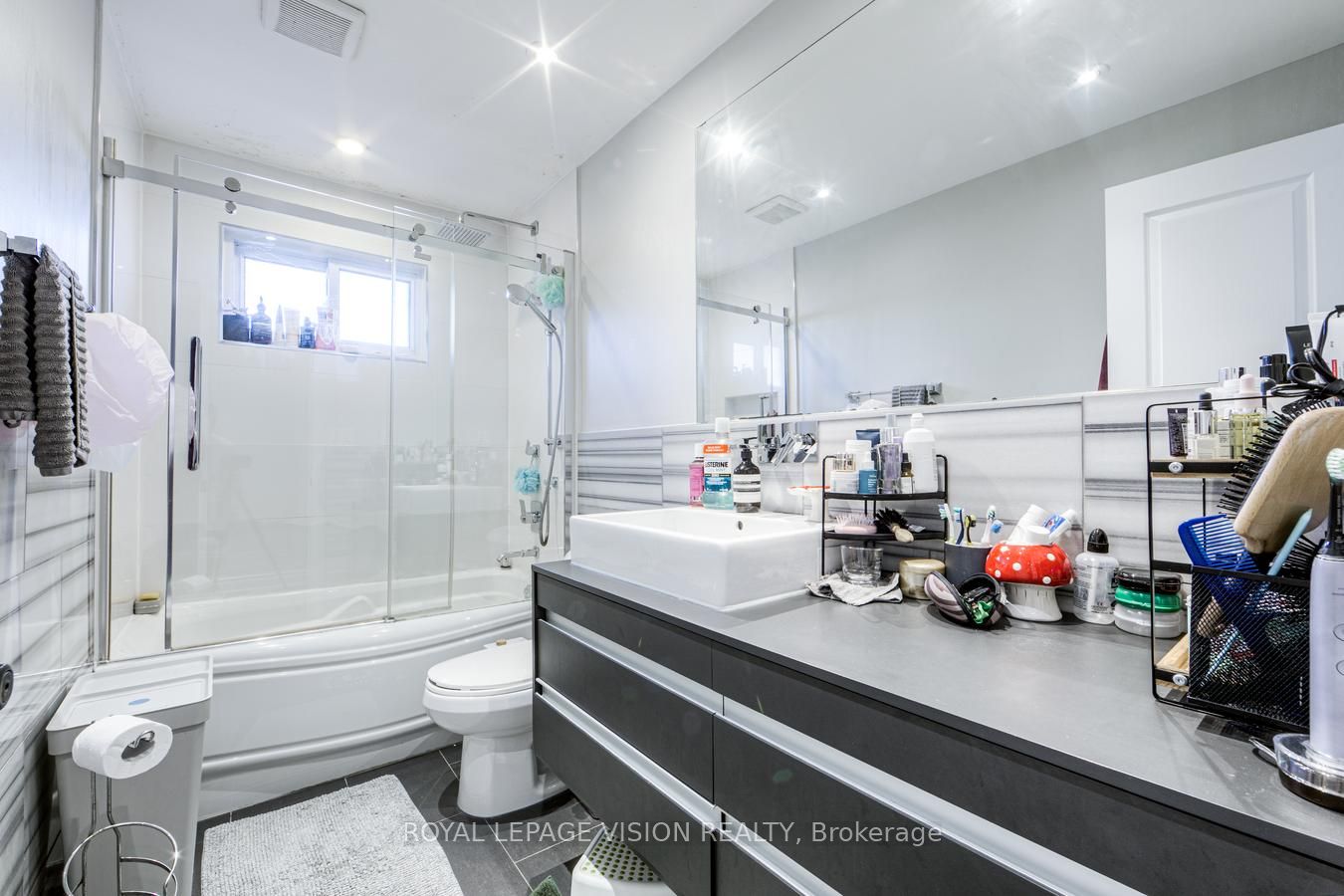 445 Shaw Street Property Photo 19