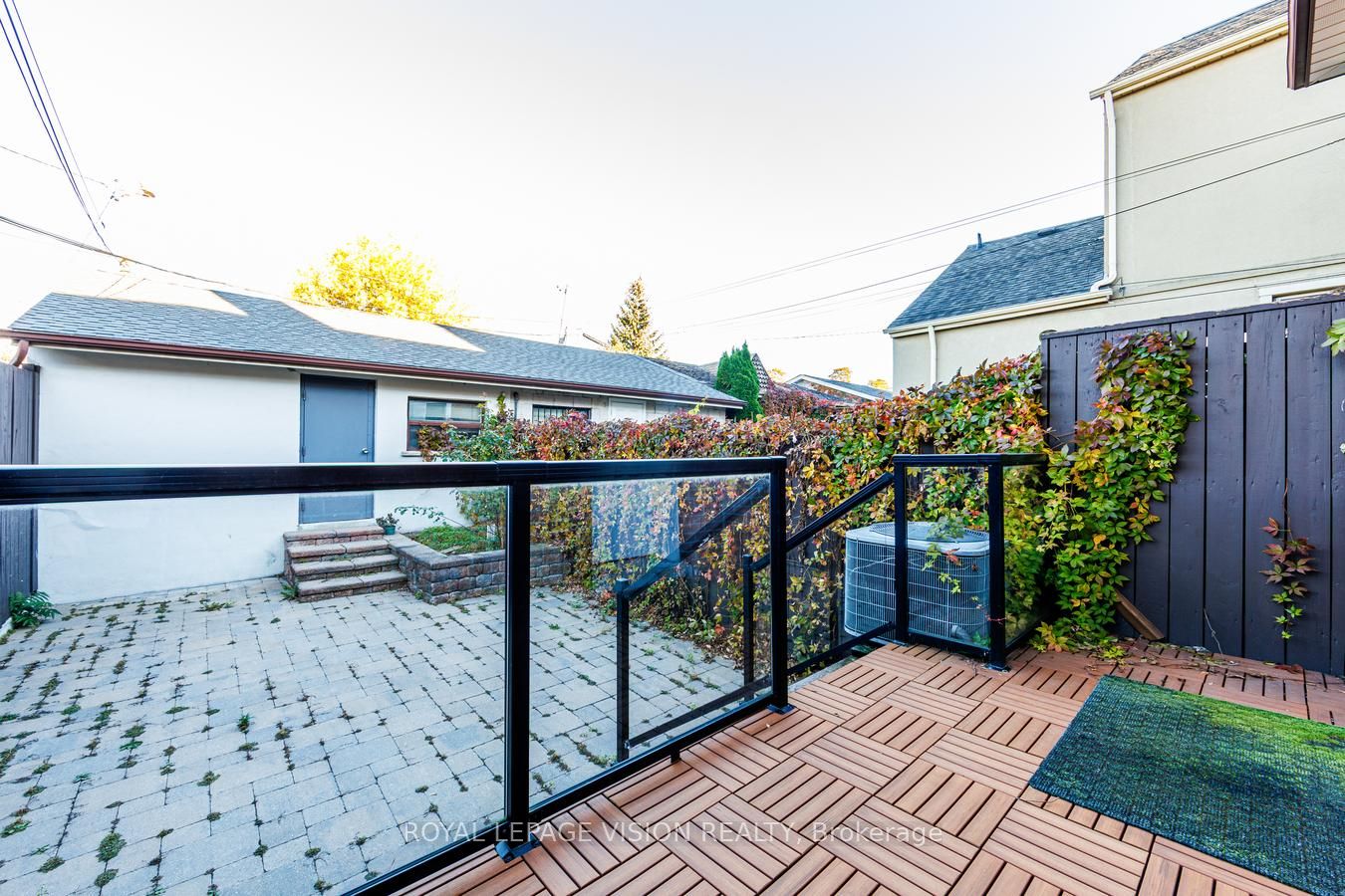 445 Shaw Street Property Photo 25