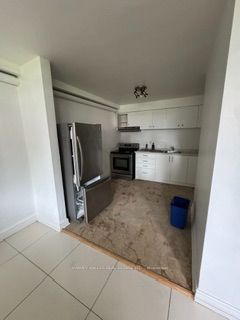 437 Lawrence Avenue W Lower Property Photo 5