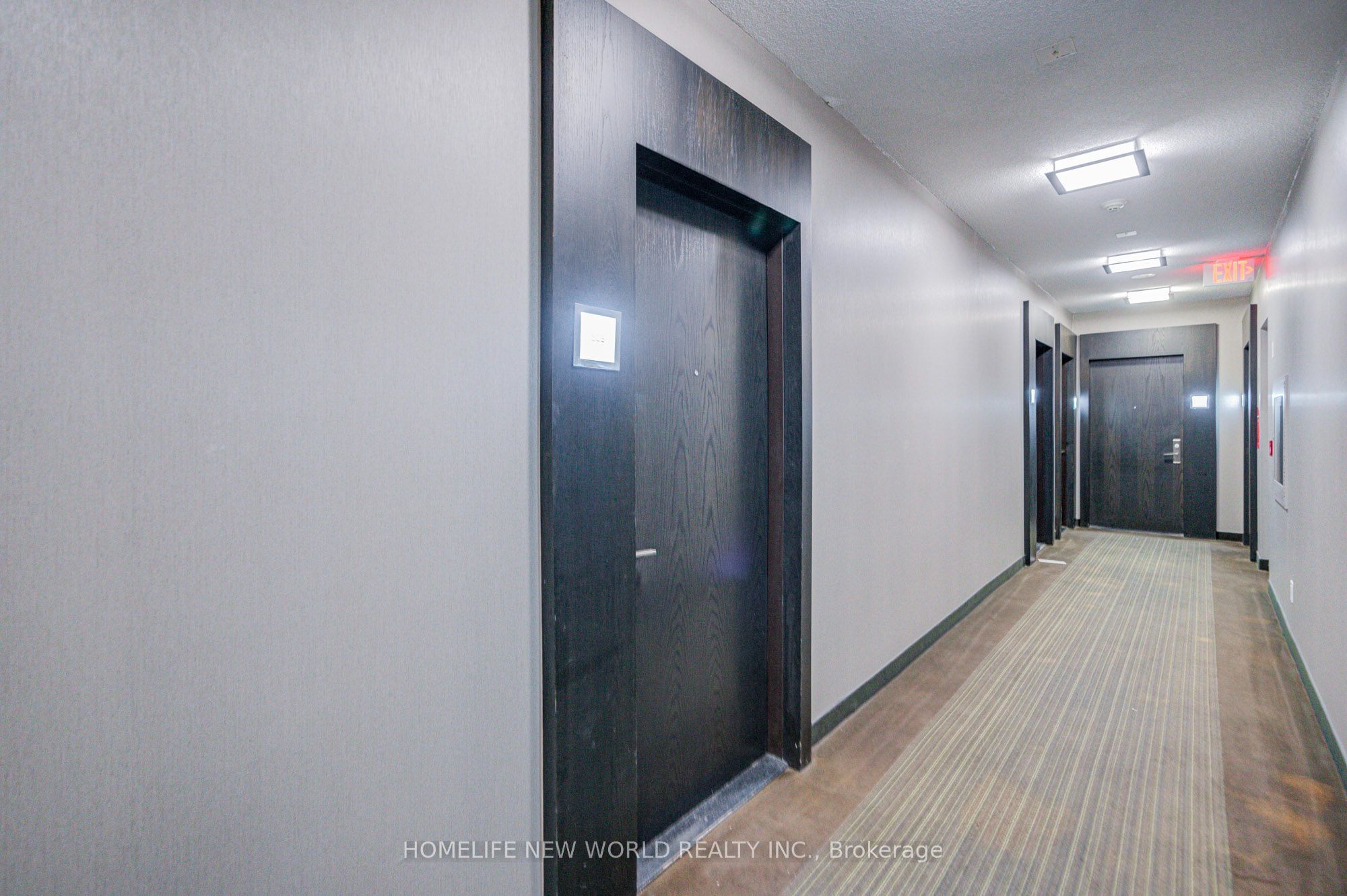 770 Bay Street 508 Property Photo 5