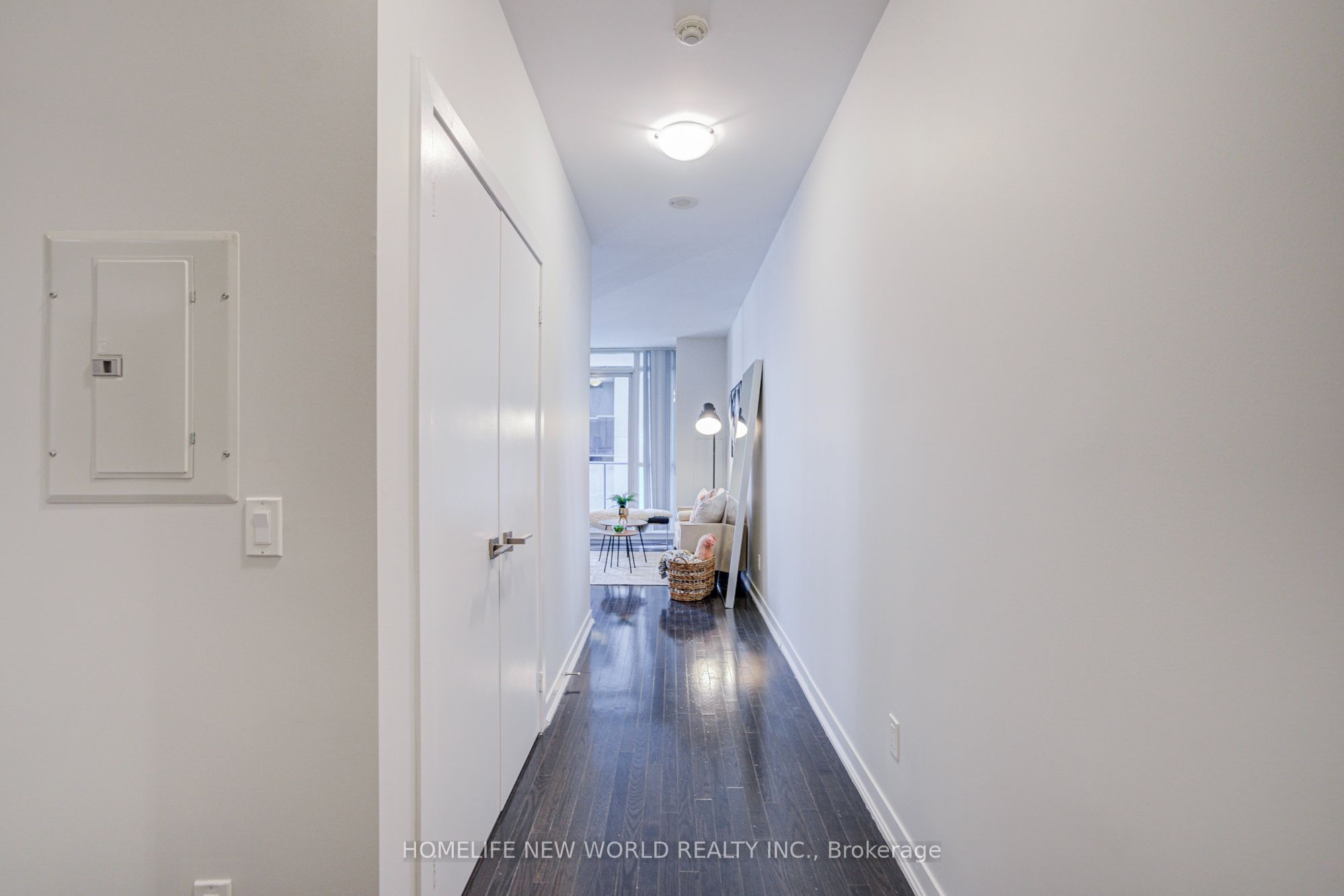 770 Bay Street 508 Property Photo 17