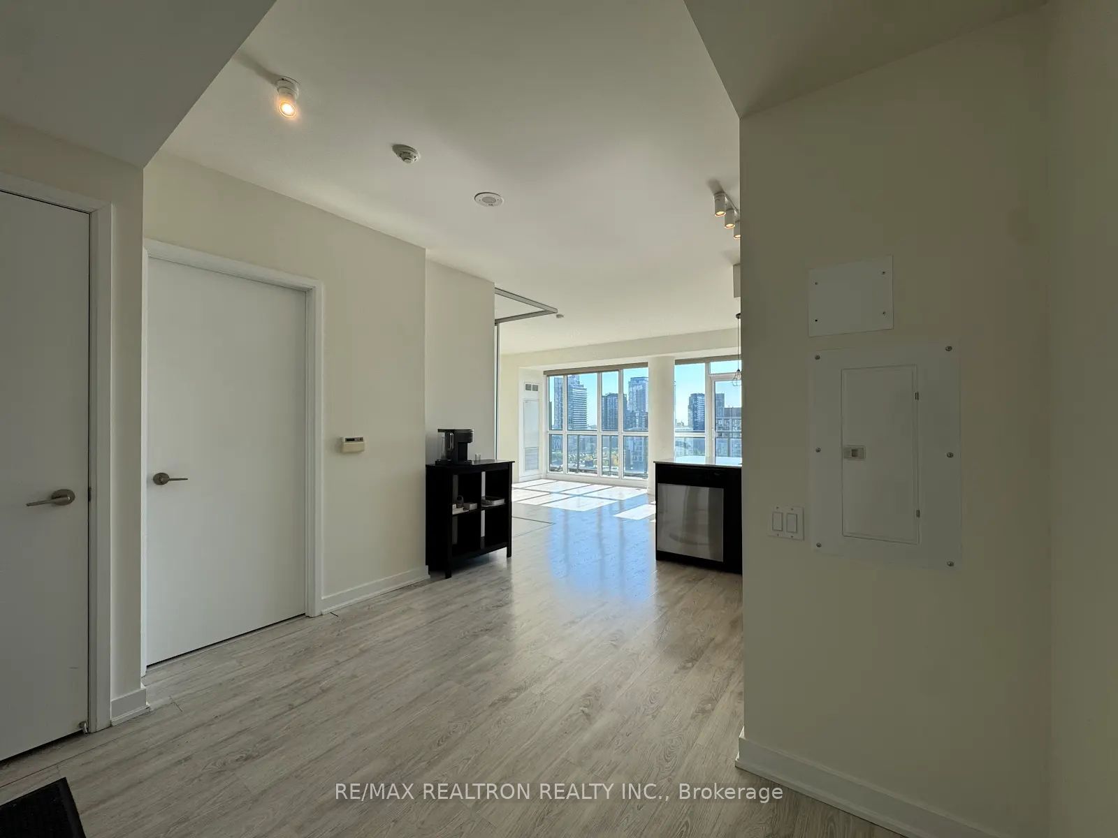 78 Tecumseth Street 1604 Property Photo 4