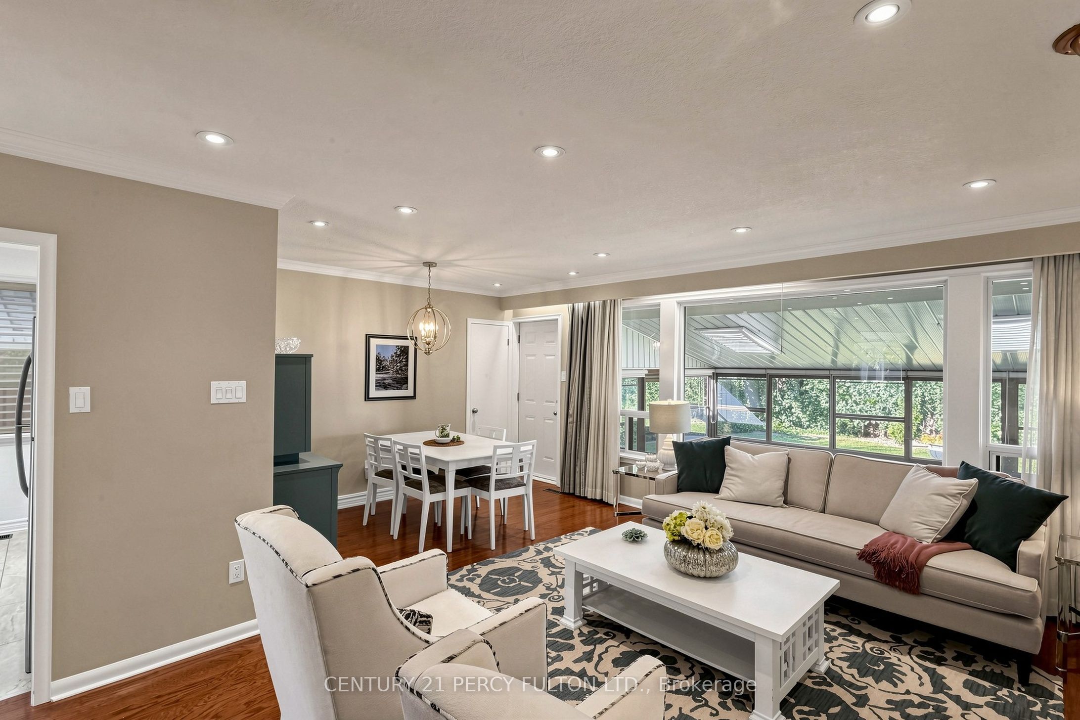 8 Wallbridge Court Property Photo 12