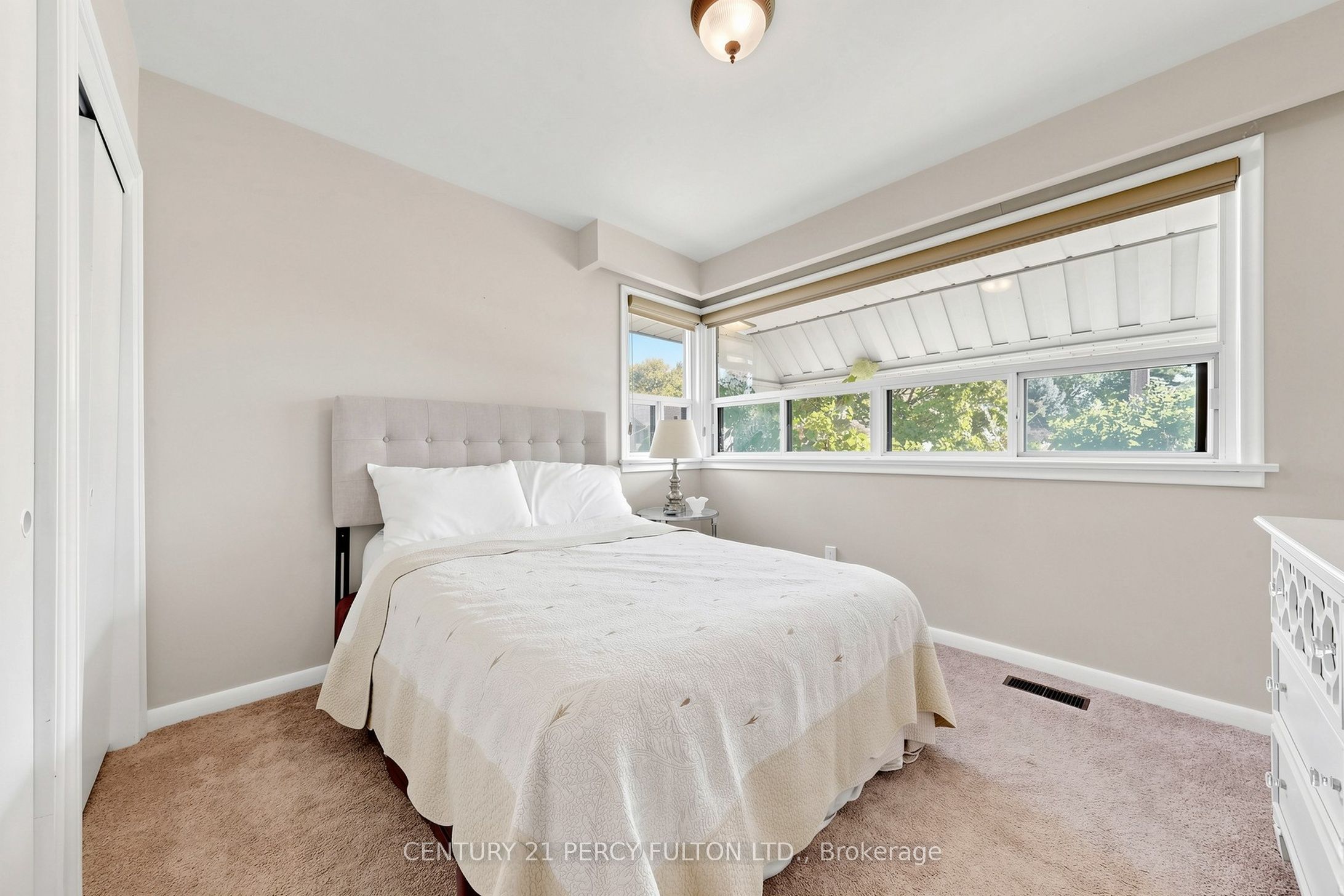 8 Wallbridge Court Property Photo 20