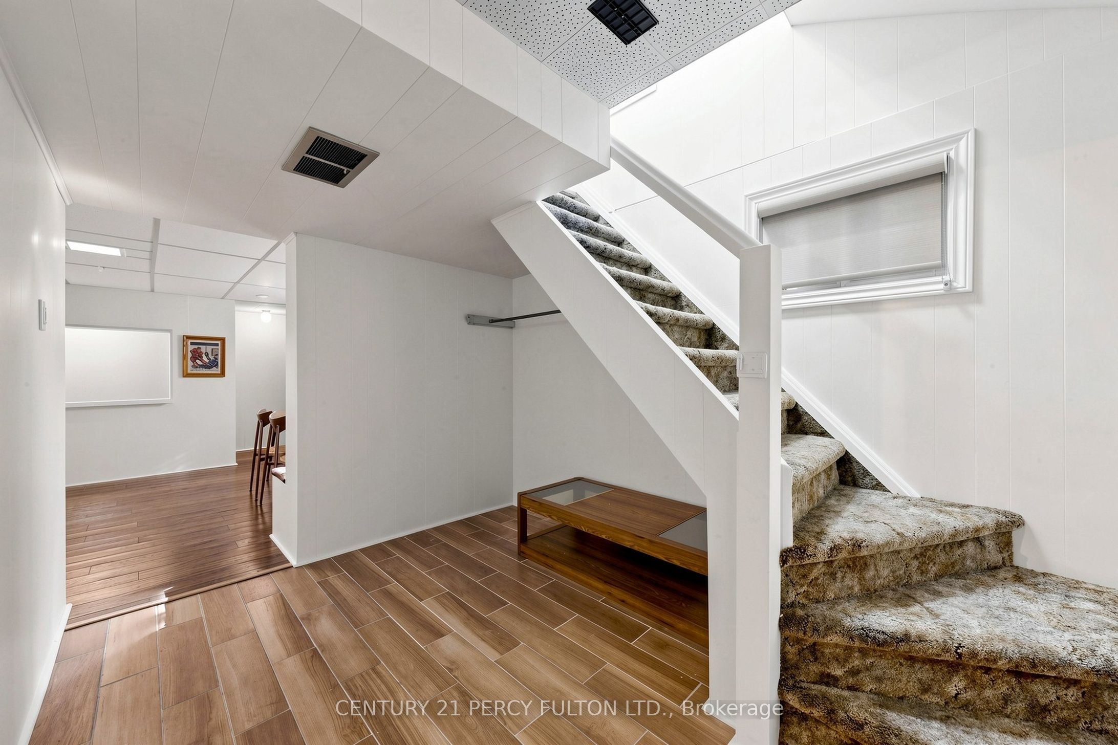 8 Wallbridge Court Property Photo 21