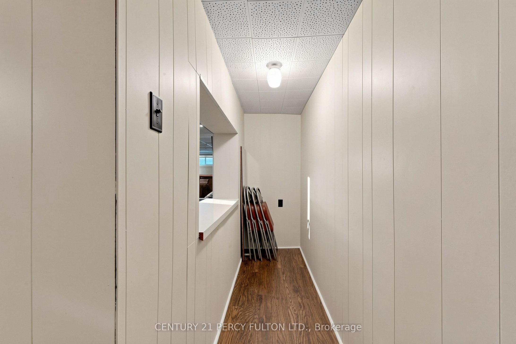 8 Wallbridge Court Property Photo 29