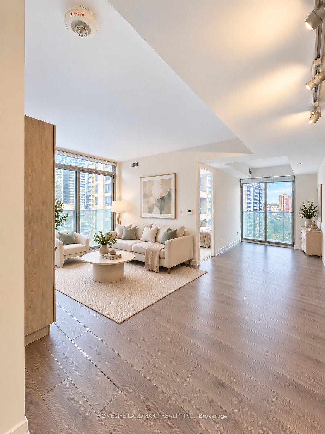 501 Yonge Street 905 Property Photo 1