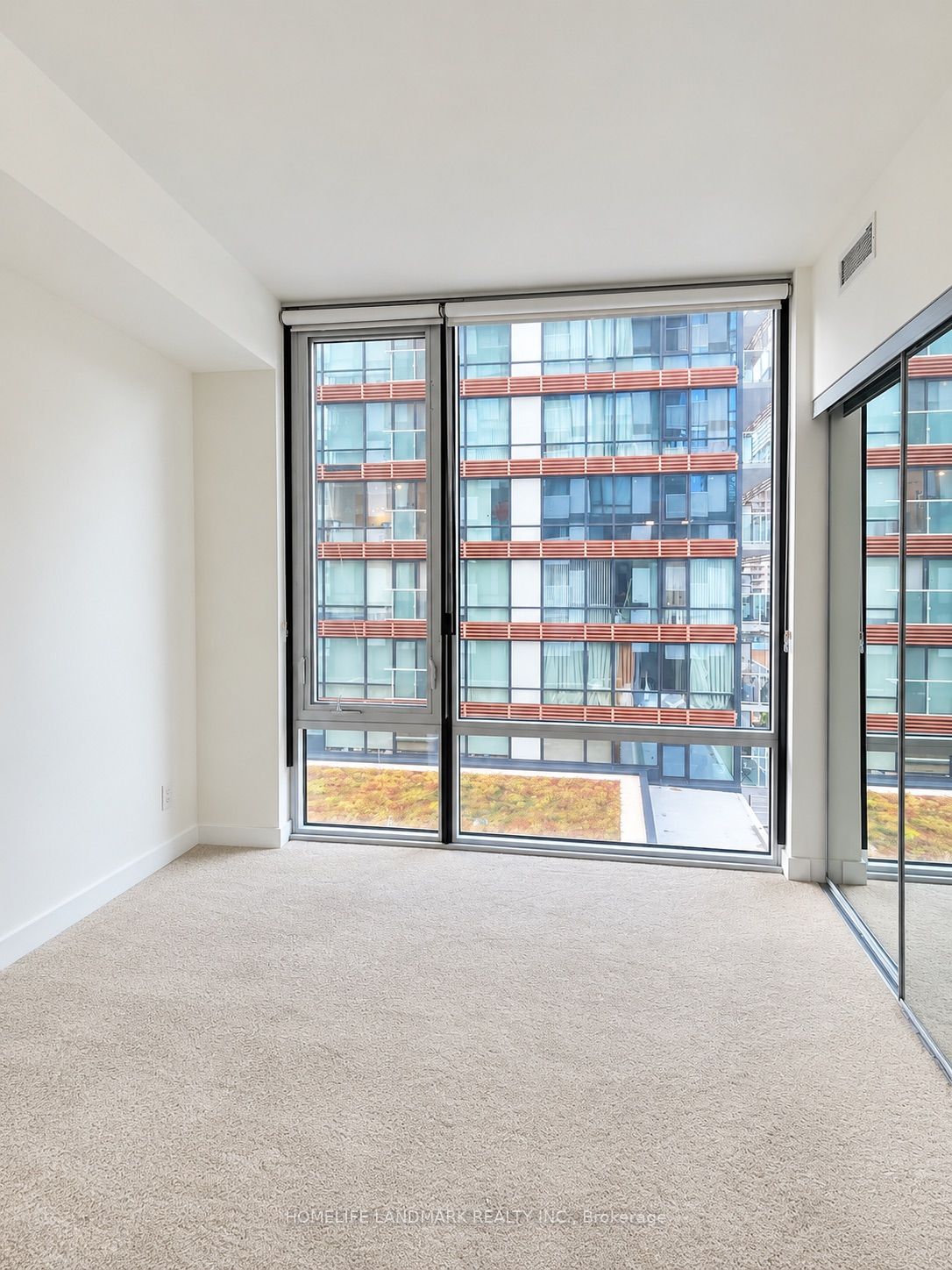 501 Yonge Street 905 Property Photo 6