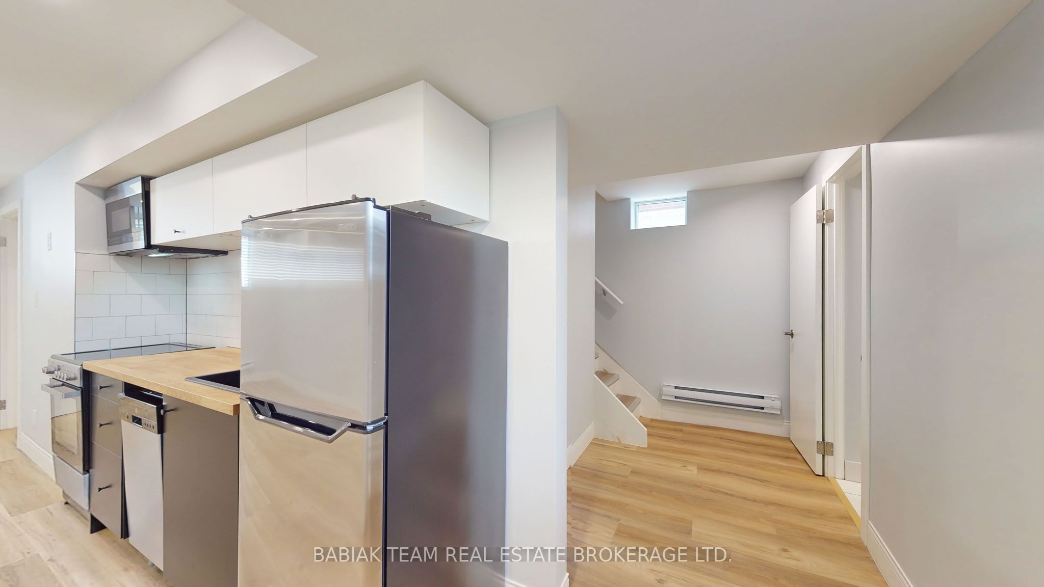 545 Northcliffe Boulevard Lower Property Photo 8